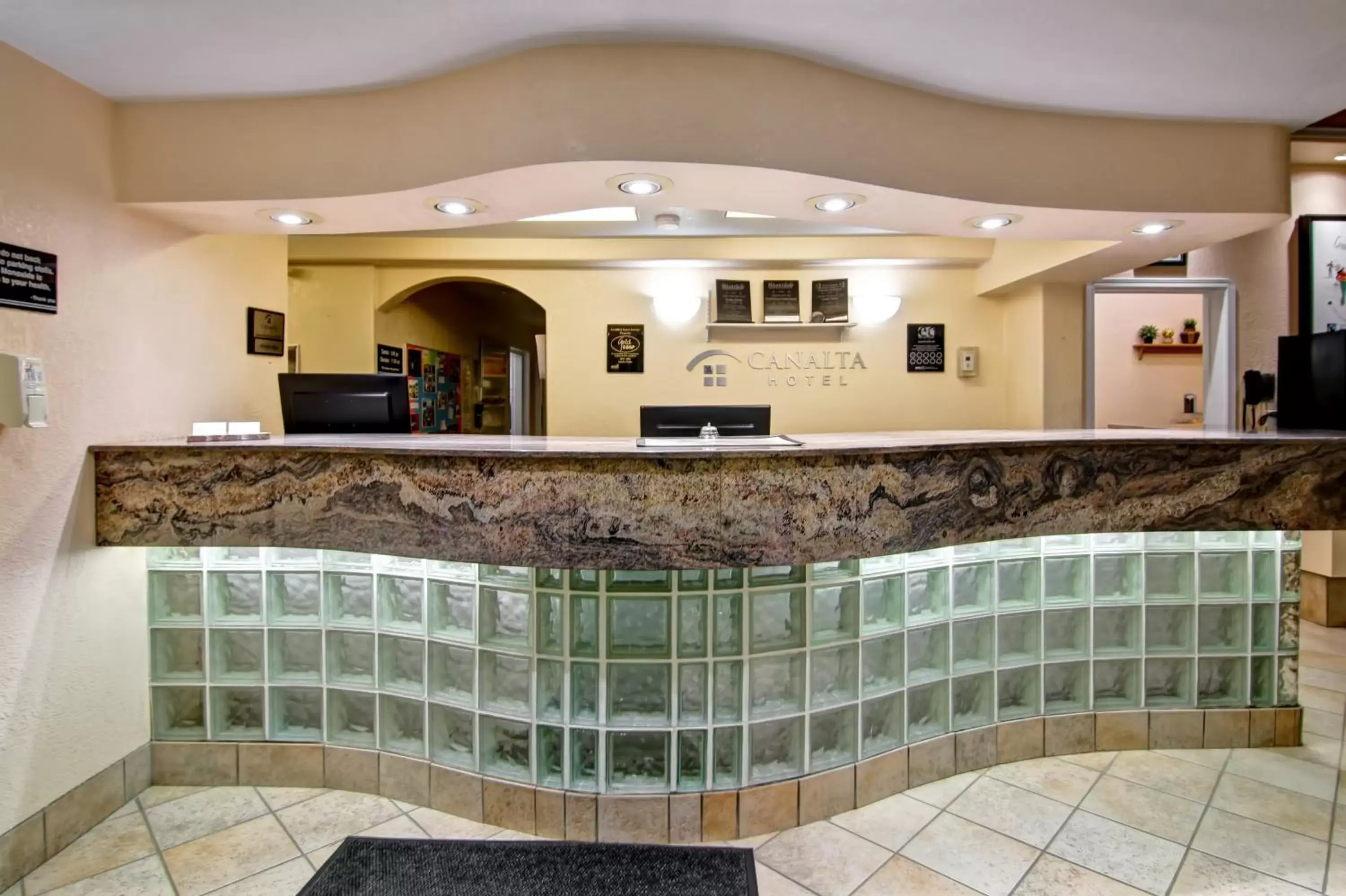 Lobby or reception, Lobby/Reception in Canalta Stettler