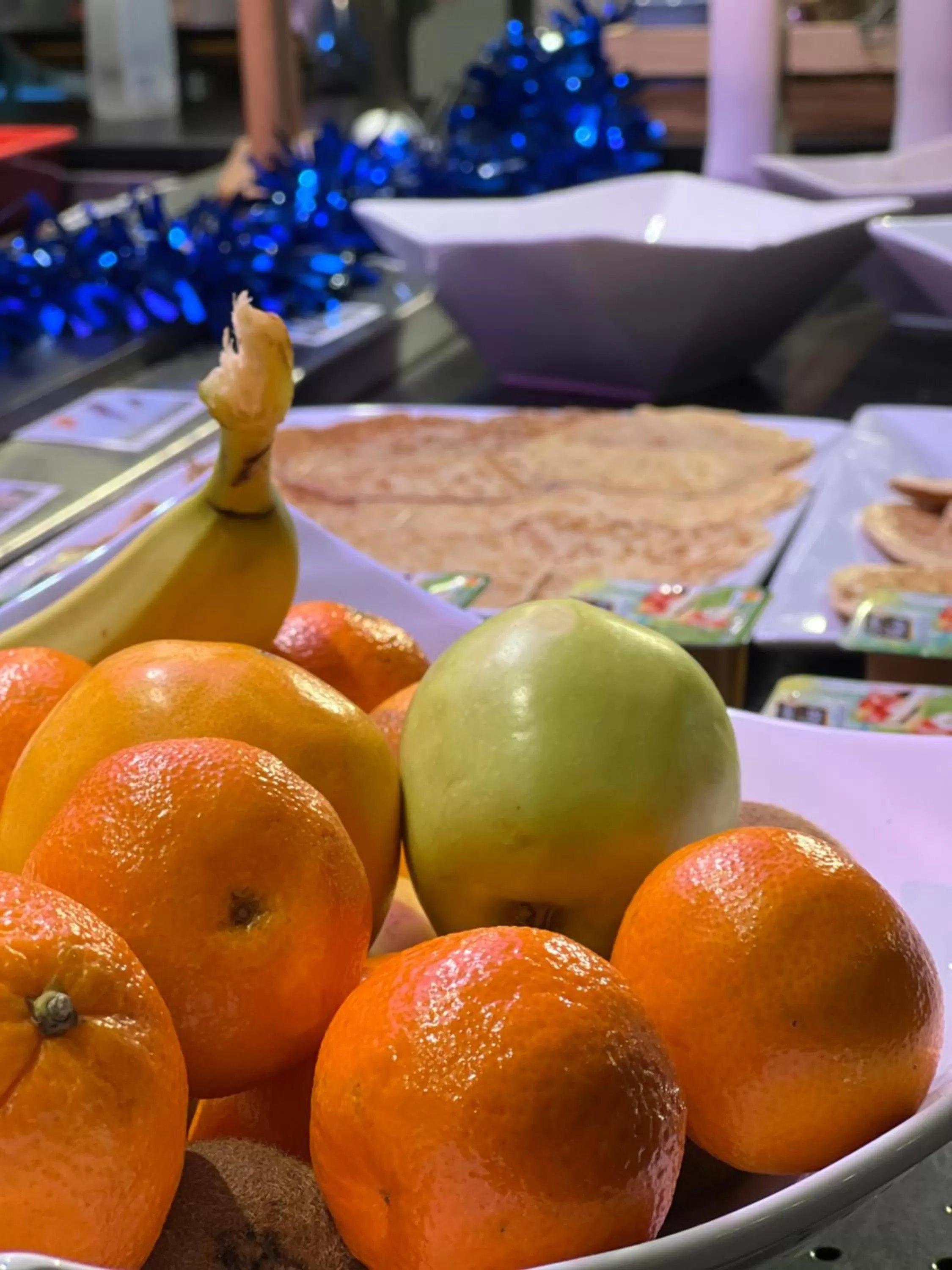 Buffet breakfast in Hôtel restaurant Kyriad Fréjus