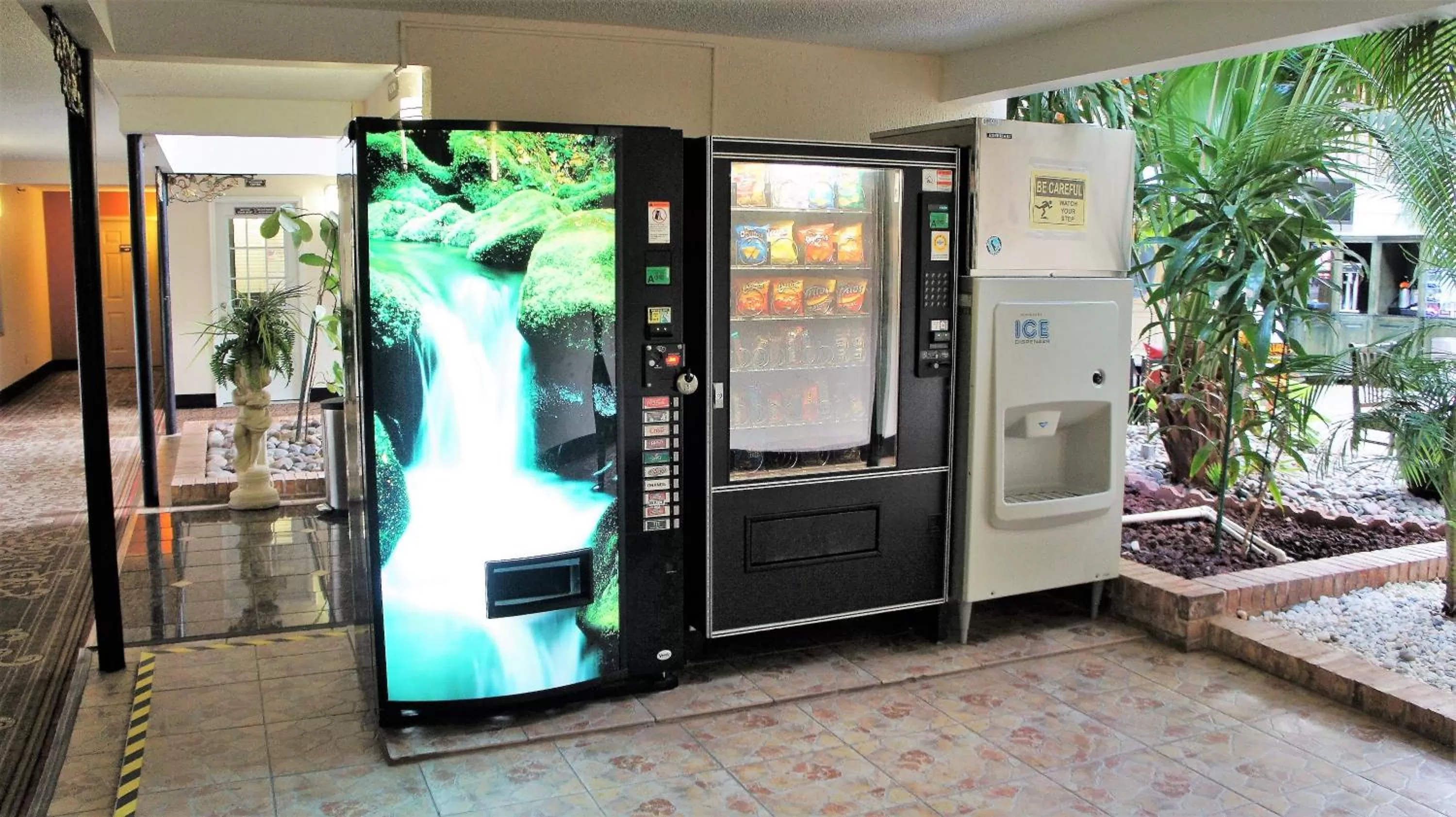Area and facilities in Governors Suites Hotel Oklahoma City Airport Area