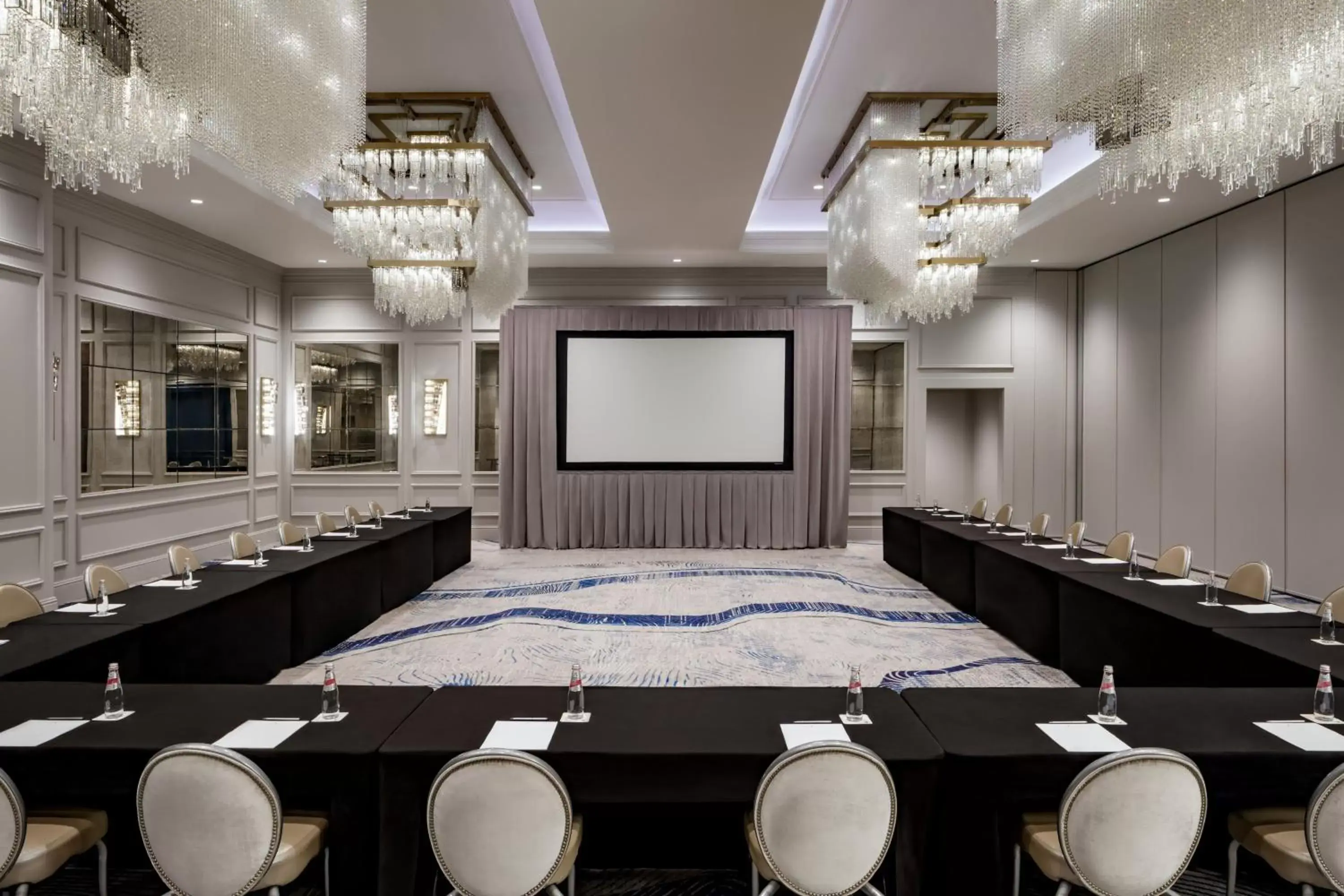 Meeting/conference room in JW Marriott Savannah Plant Riverside District