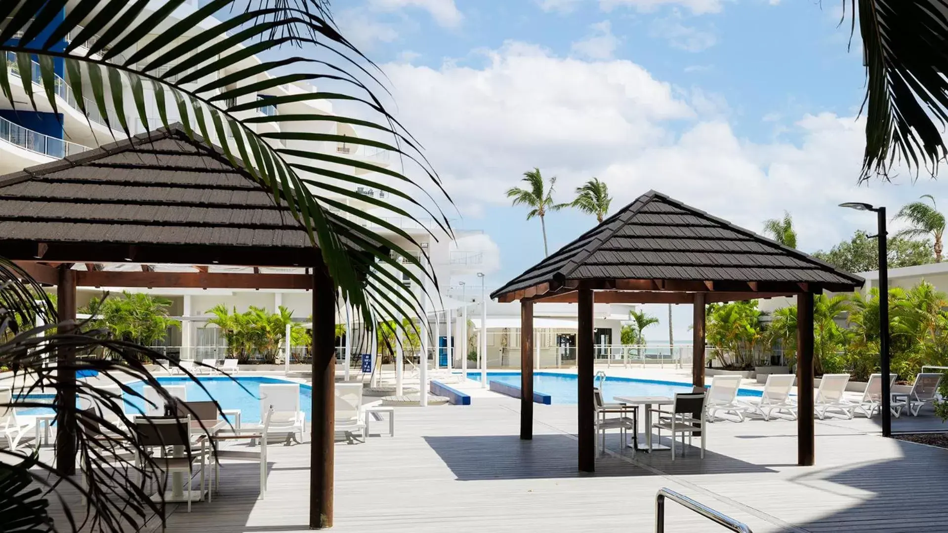 Swimming Pool in Oaks Hervey Bay Resort and Spa