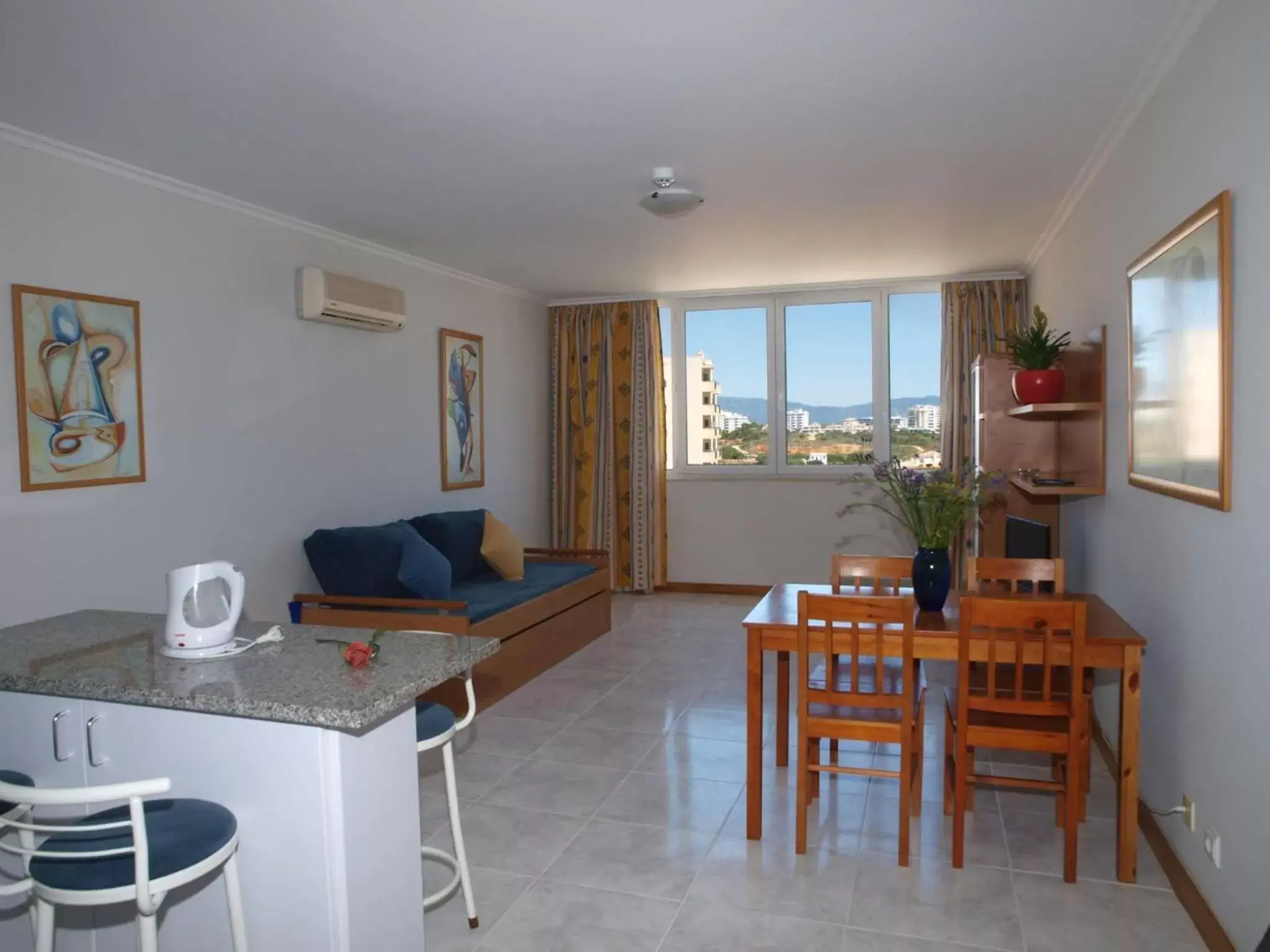 Living room in Apartamentos Jardins da Rocha Living room in Apartamentos Jardins da Rocha