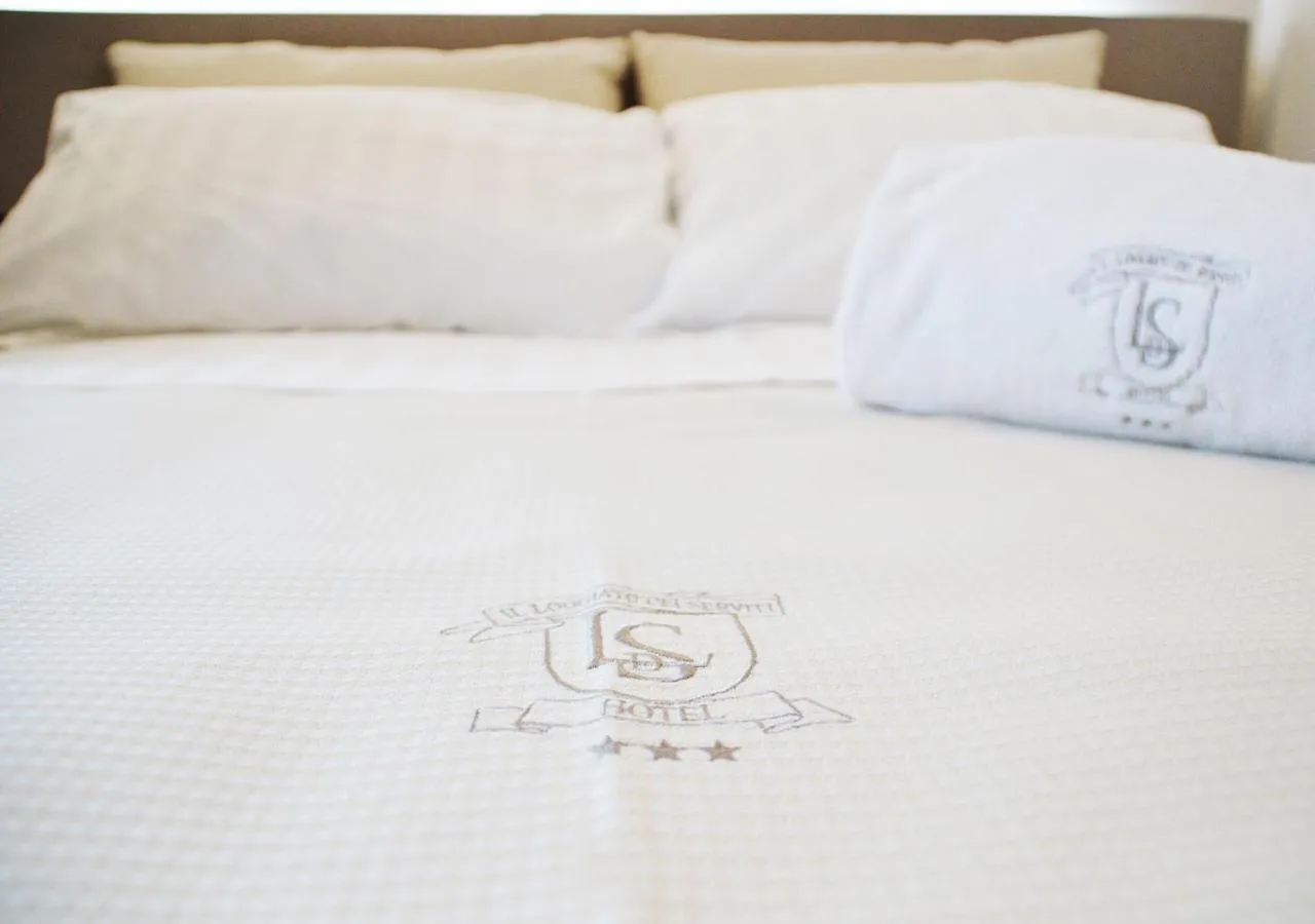 Bed in Hotel Il Loggiato Dei Serviti