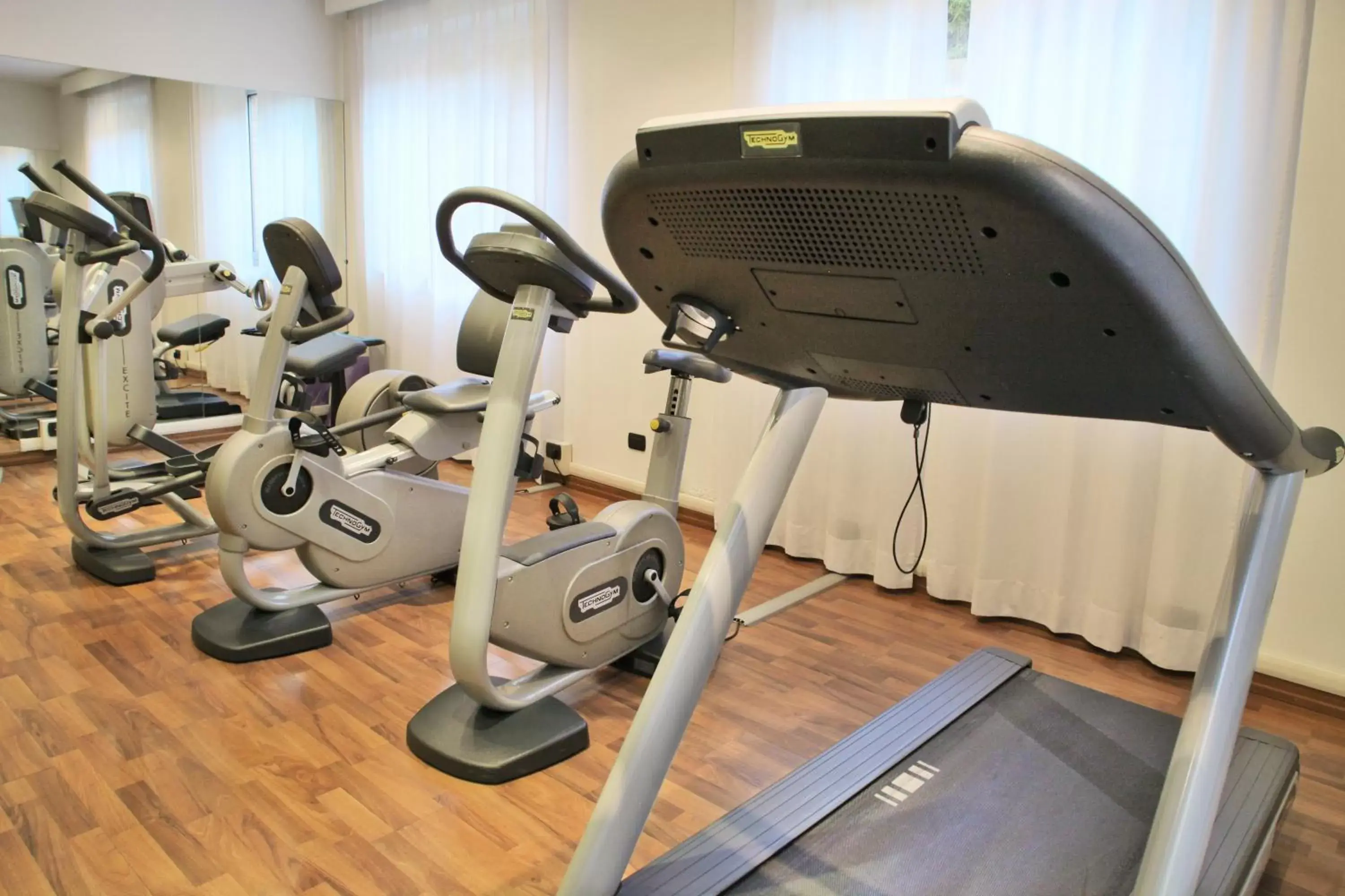 Fitness centre/facilities, Fitness Center/Facilities in Hotel Studios