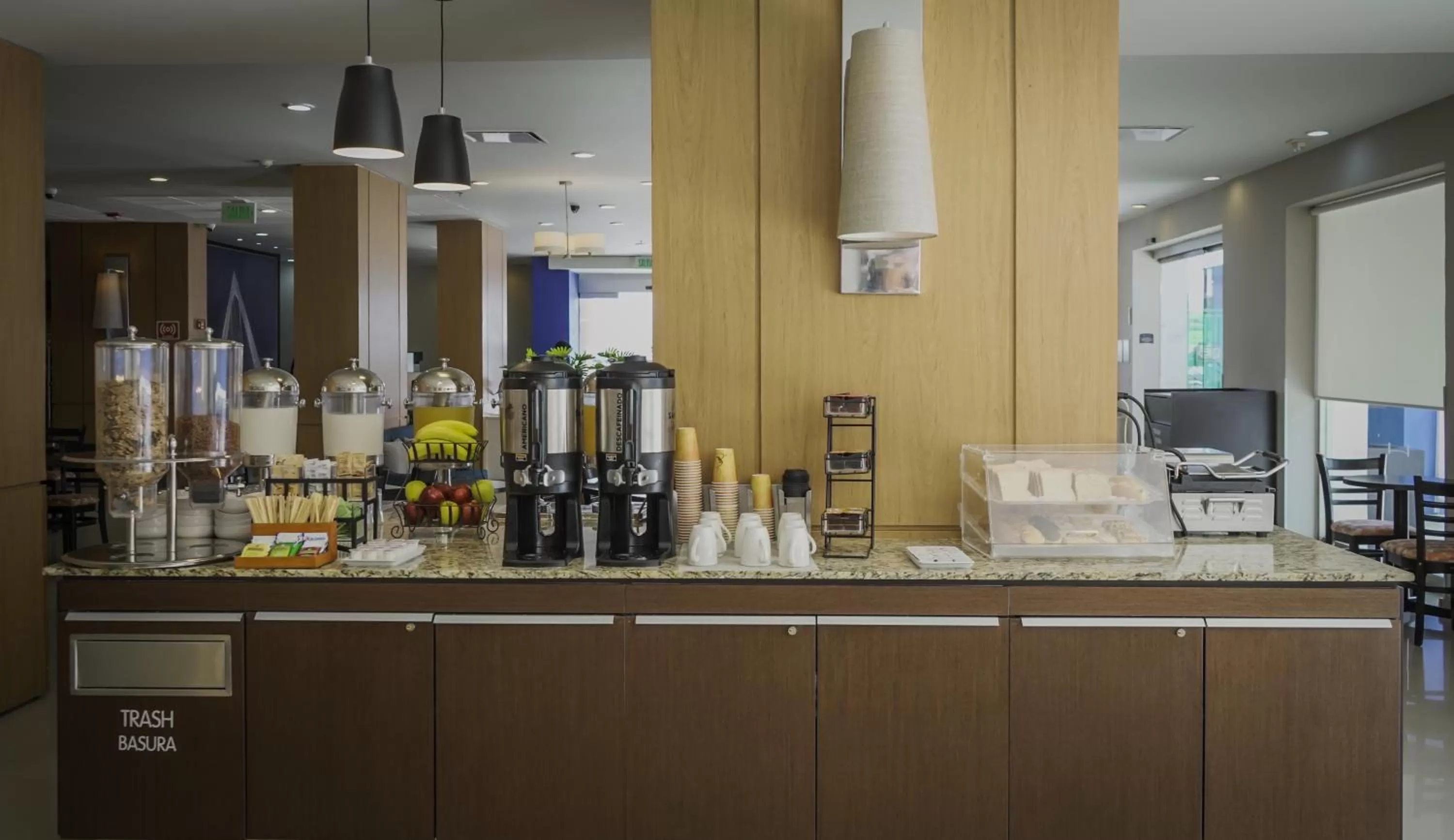 Breakfast in Staybridge Suites Guadalajara Expo by IHG