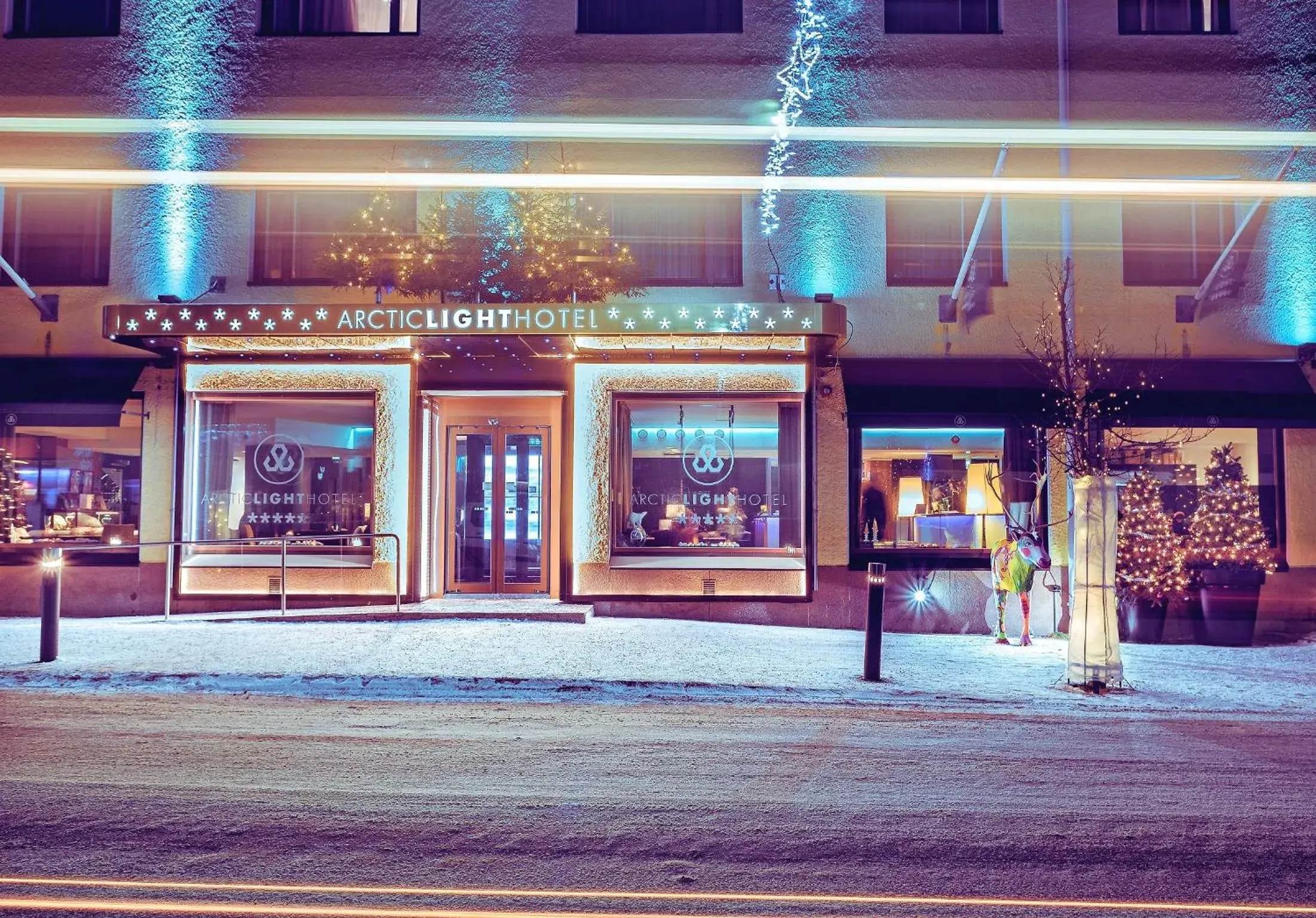 Facade/entrance in Arctic Light Hotel