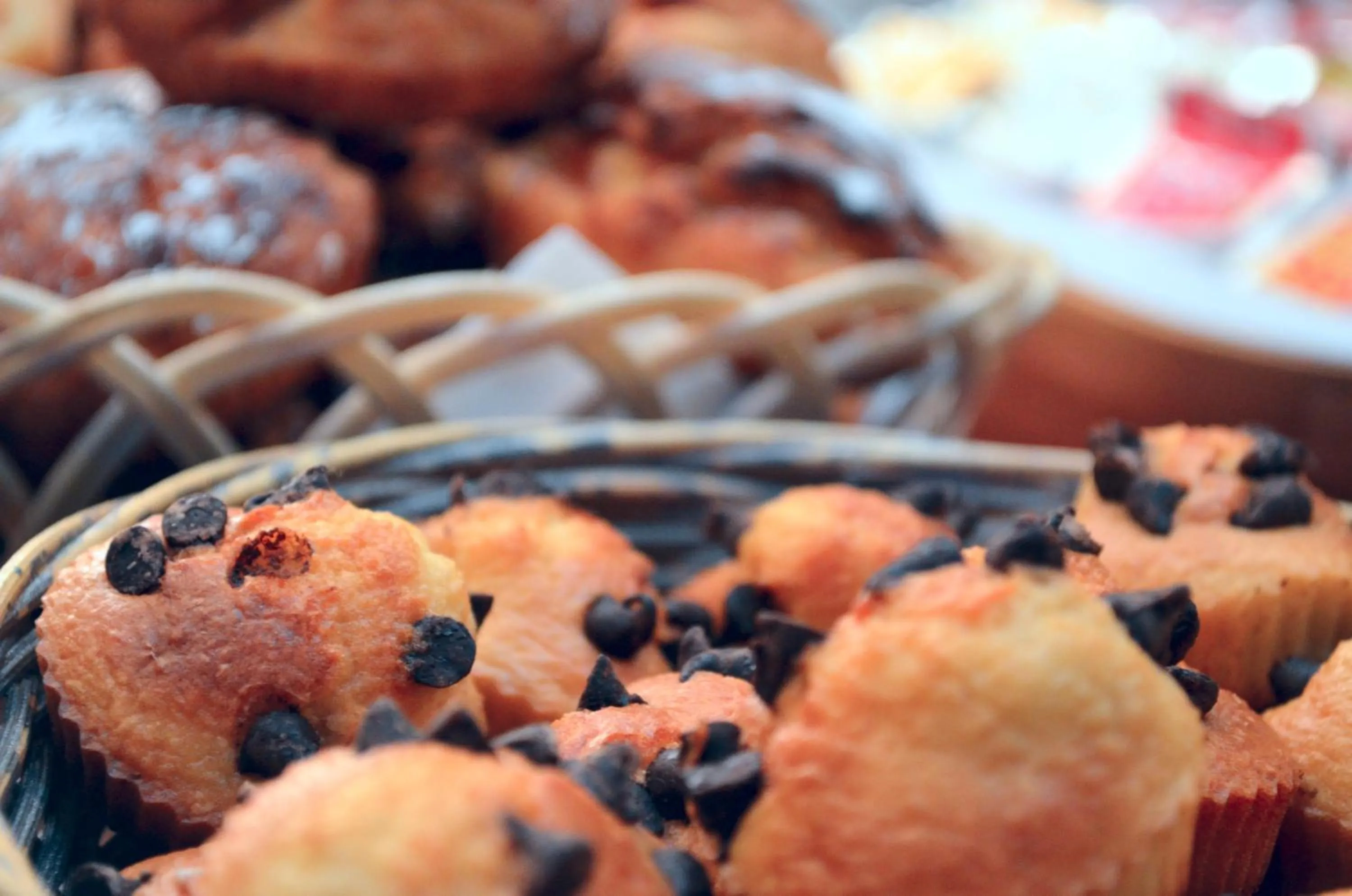 Breakfast, Food in Comfort Hotel Orleans Sud