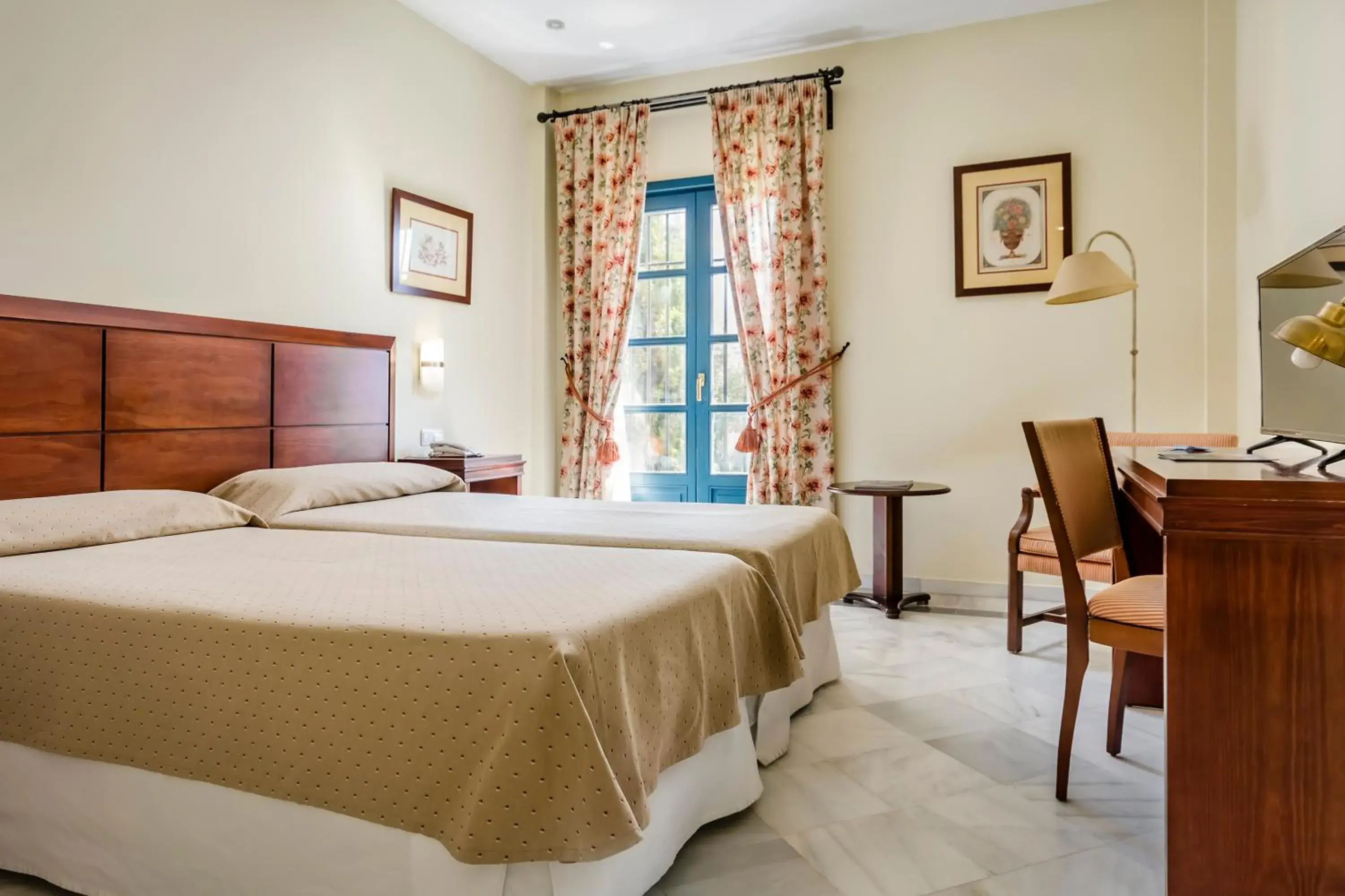 Staff, Bed in YIT Vereda Real Staff, Bed in YIT Vereda Real