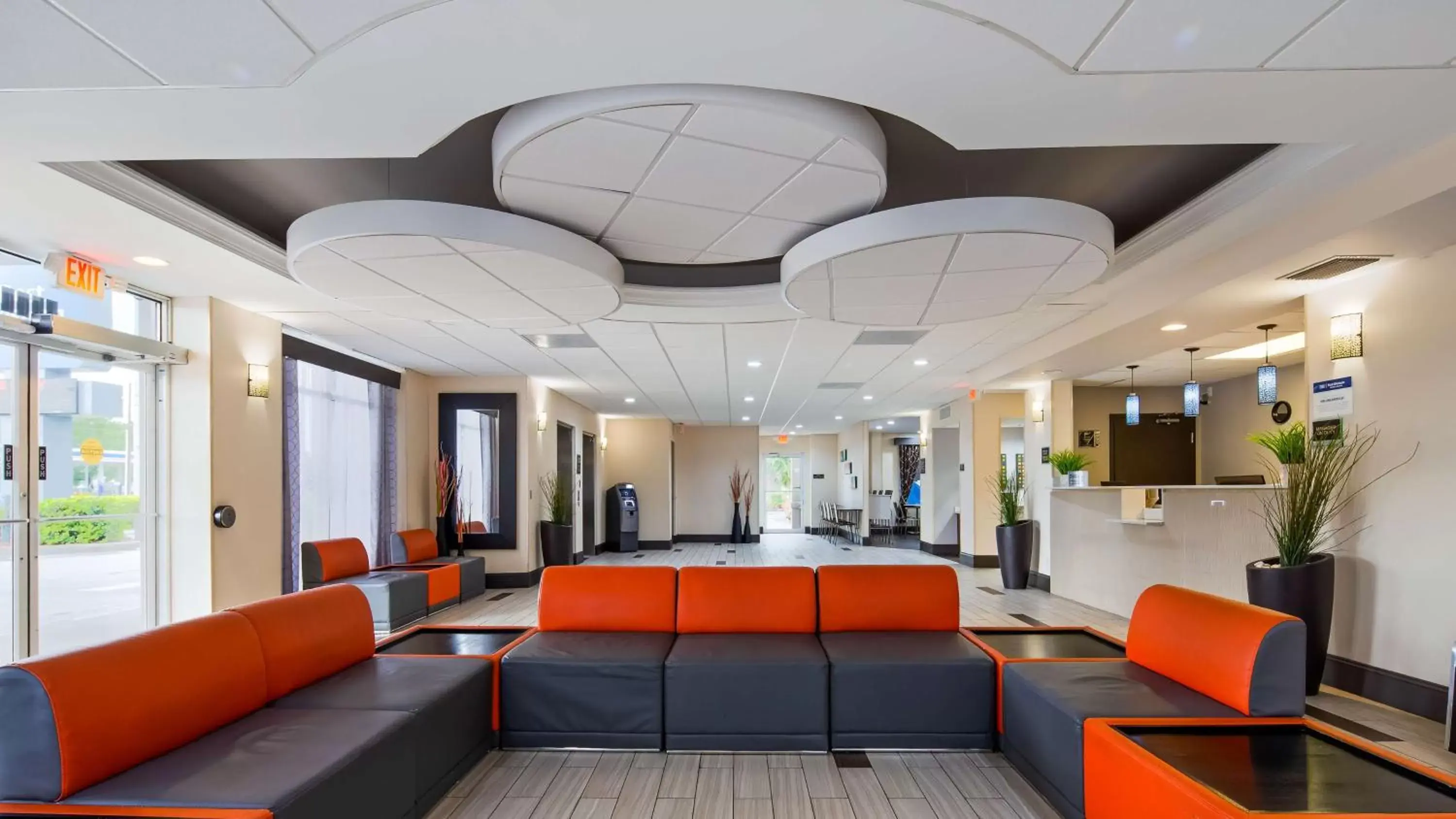 Lobby or reception in Best Western Airport Inn & Suites