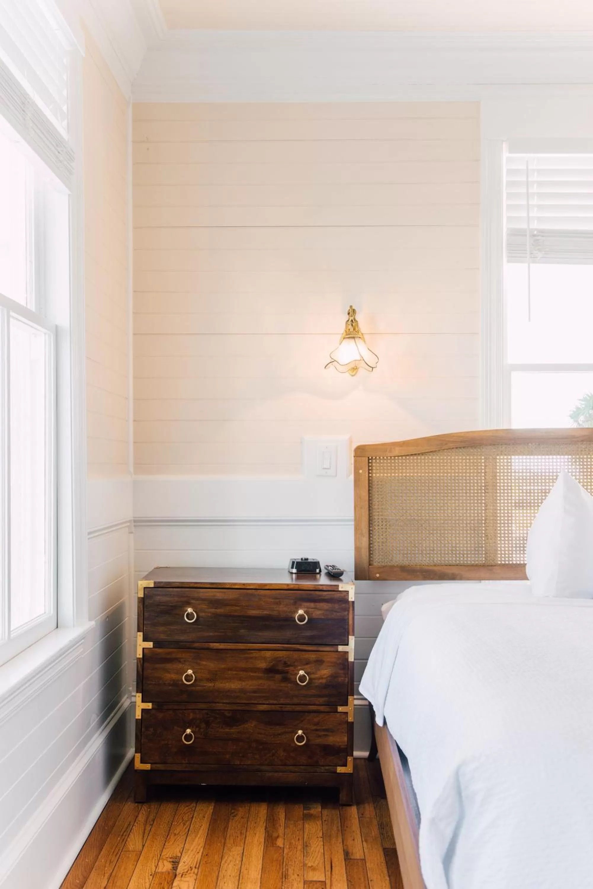 Bed in The Gibson Inn