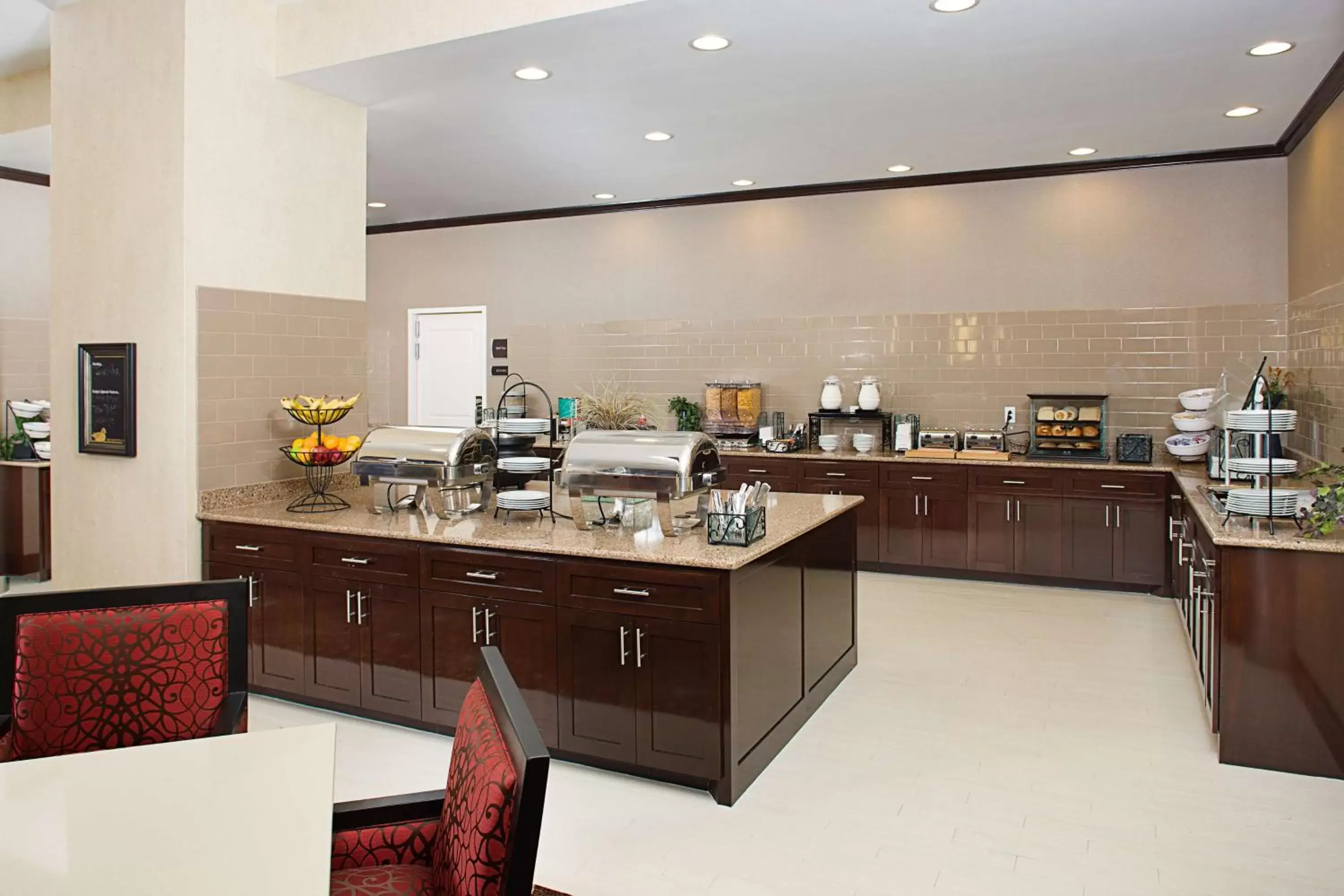 Breakfast, Restaurant/Places to Eat in Homewood Suites Dallas Downtown