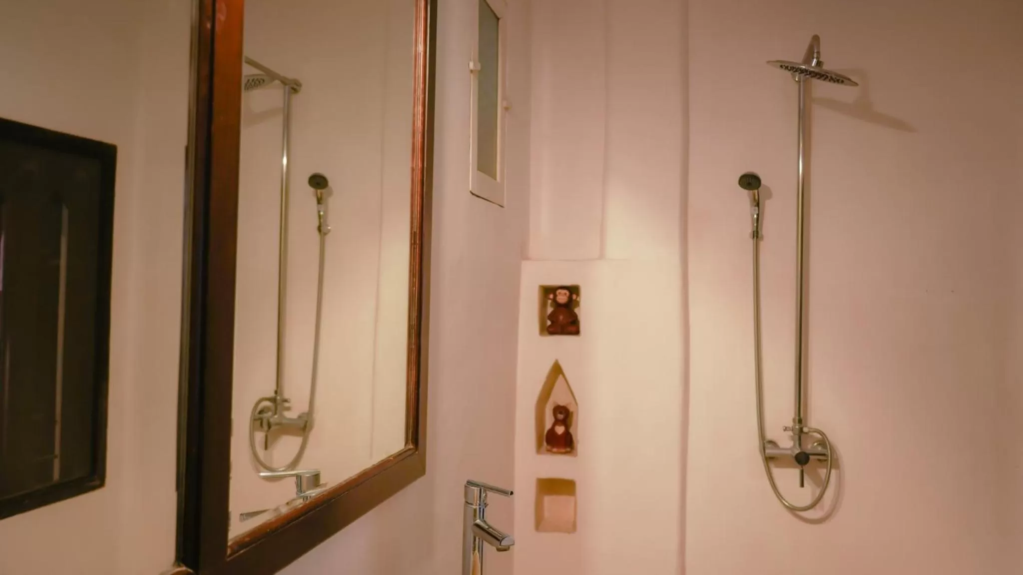 Bedroom, Bathroom in Cheva Gallery Boutique Hotel