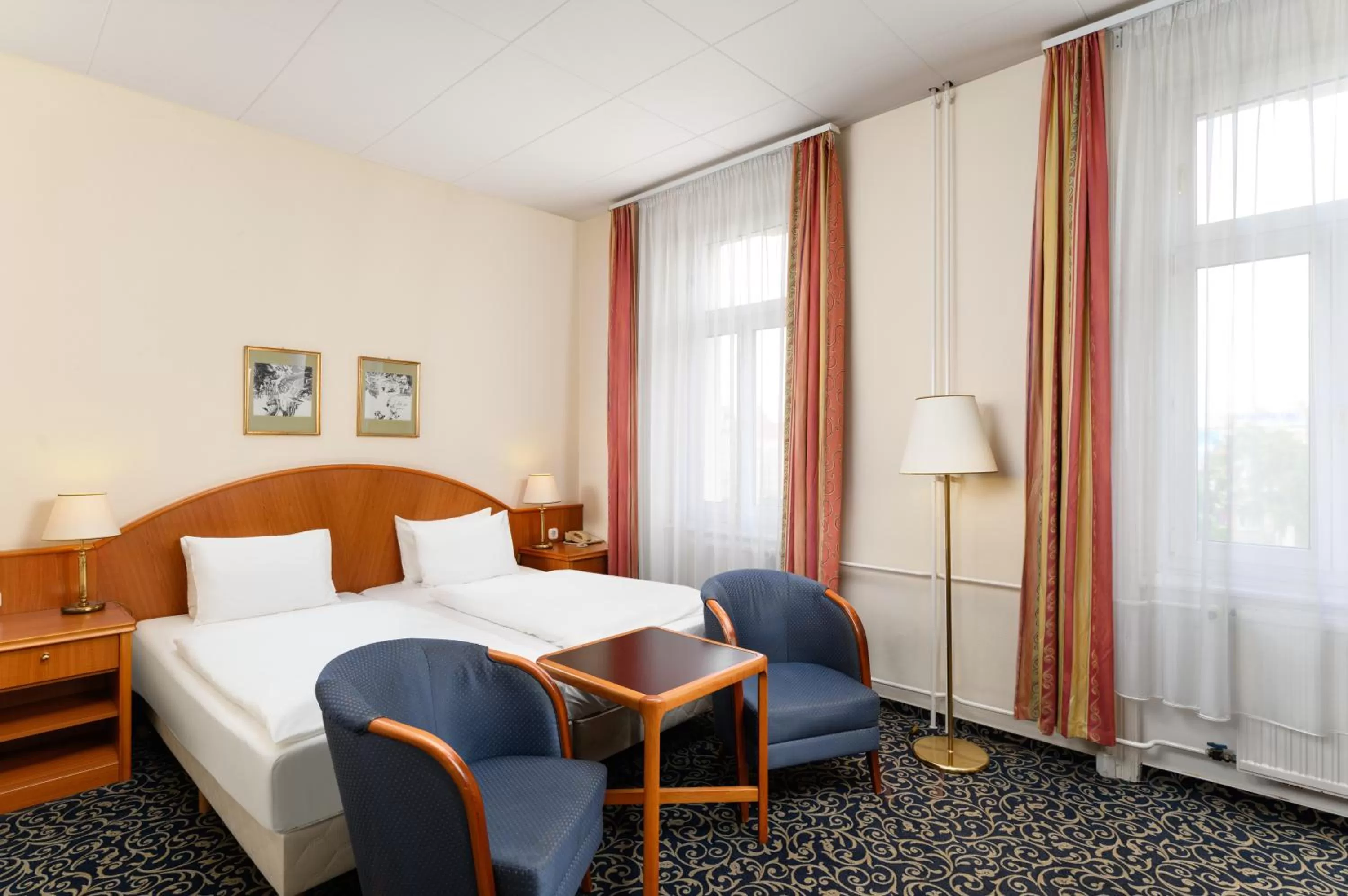 Photo of the whole room, Bed in Danubius Hotel Raba
