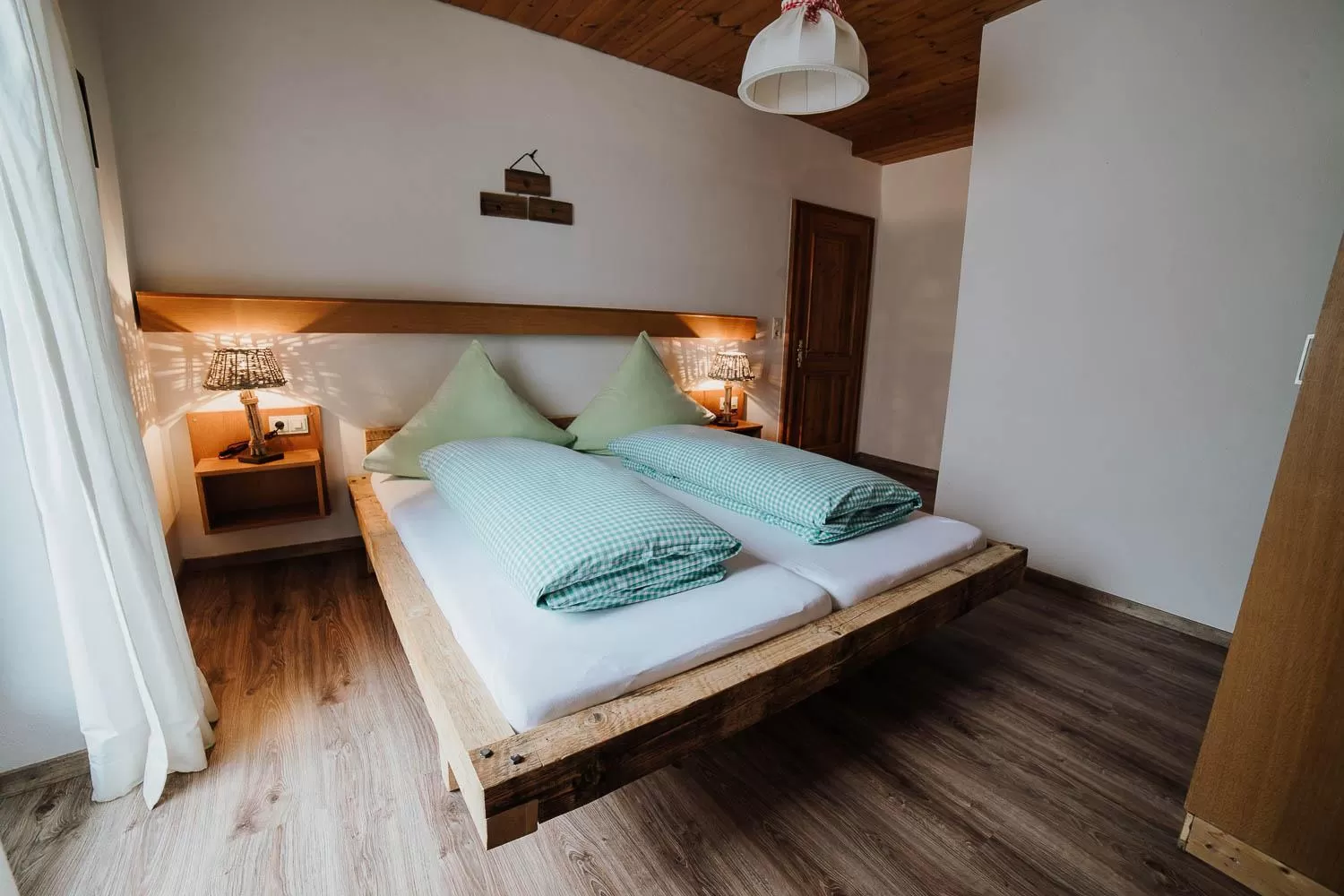 Bed in Berggasthof Hochpröller