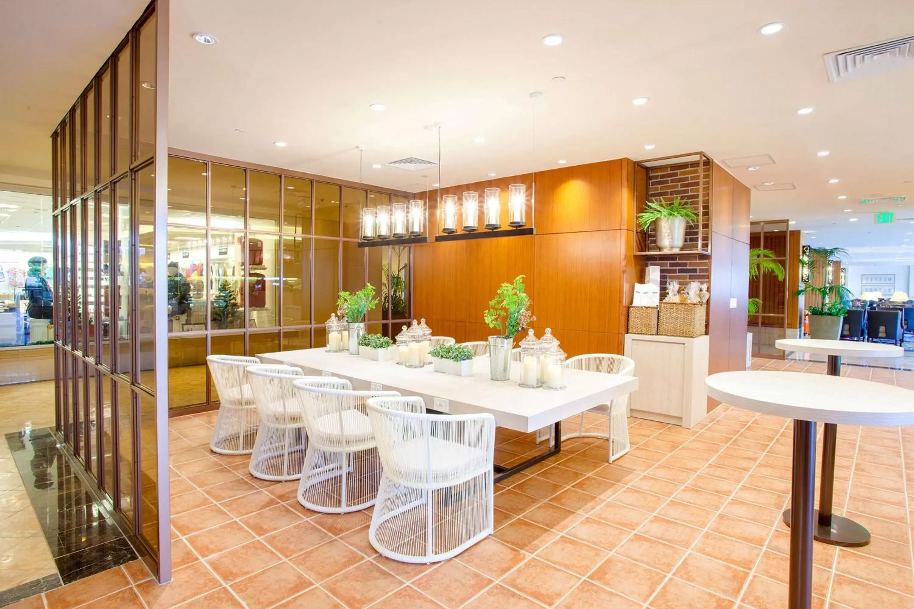 Restaurant/places to eat in Hilton Guam Resort & Spa Restaurant/places to eat in Hilton Guam Resort & Spa