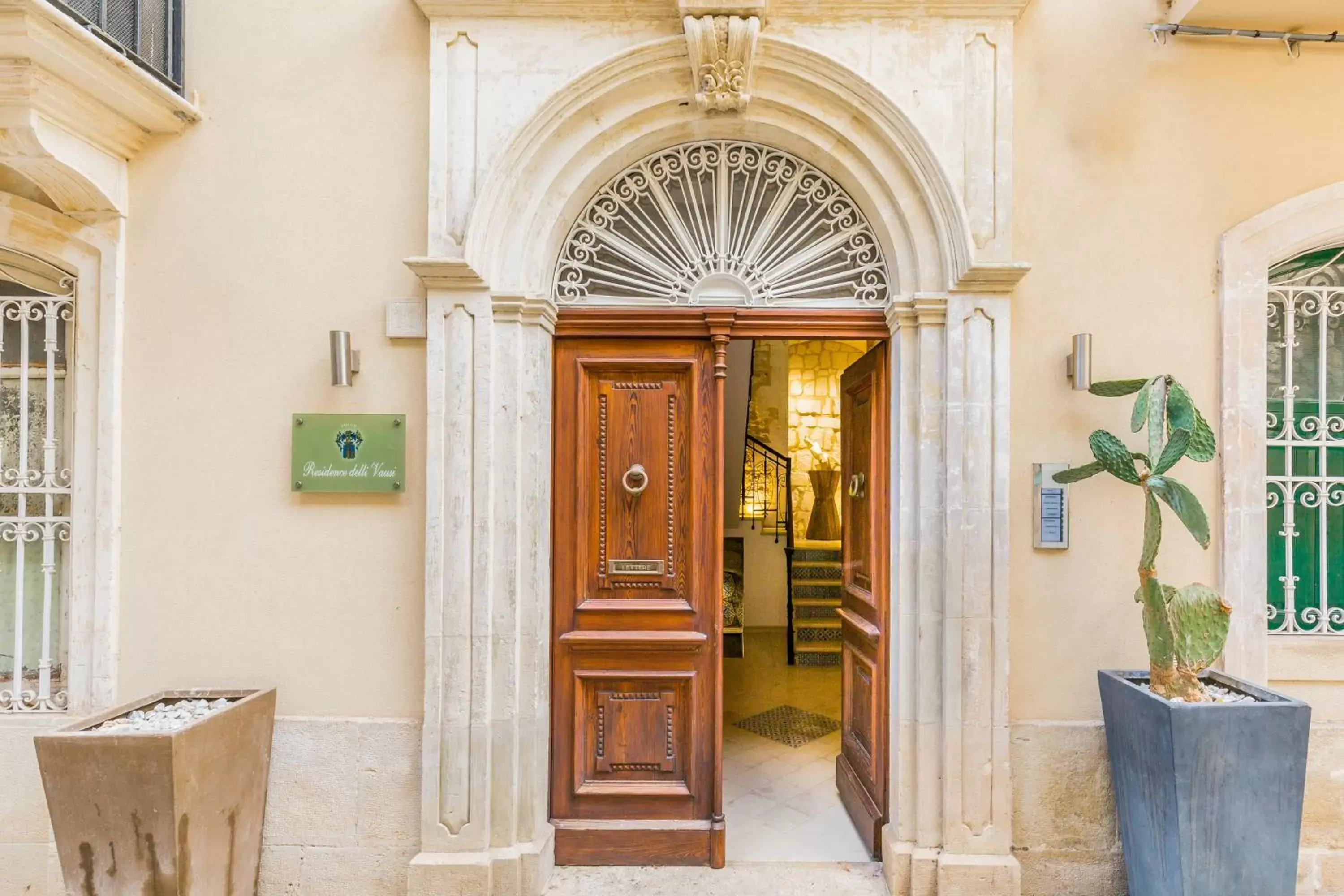 Facade/entrance in Modica for Family - Rooms and Apartments