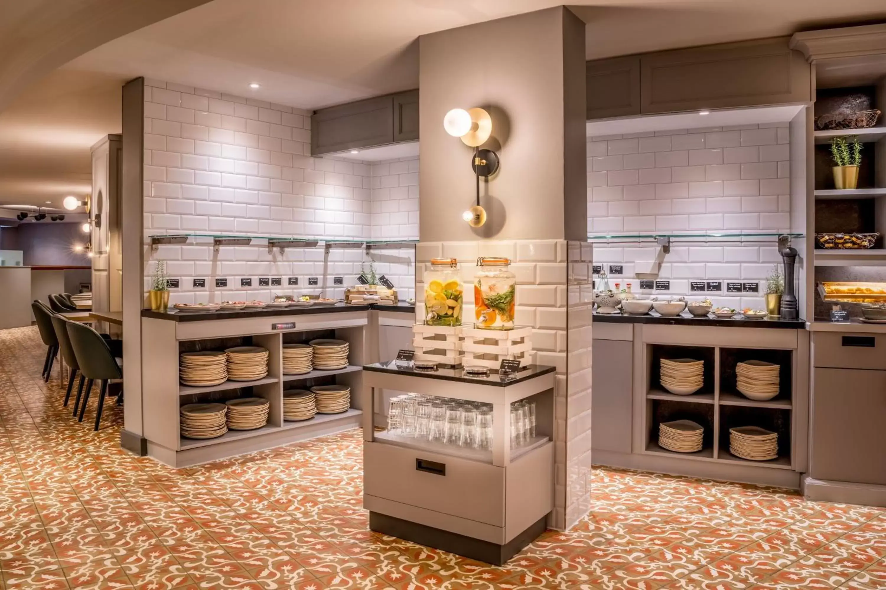 Breakfast, Kitchen/Kitchenette in Cologne Marriott Hotel