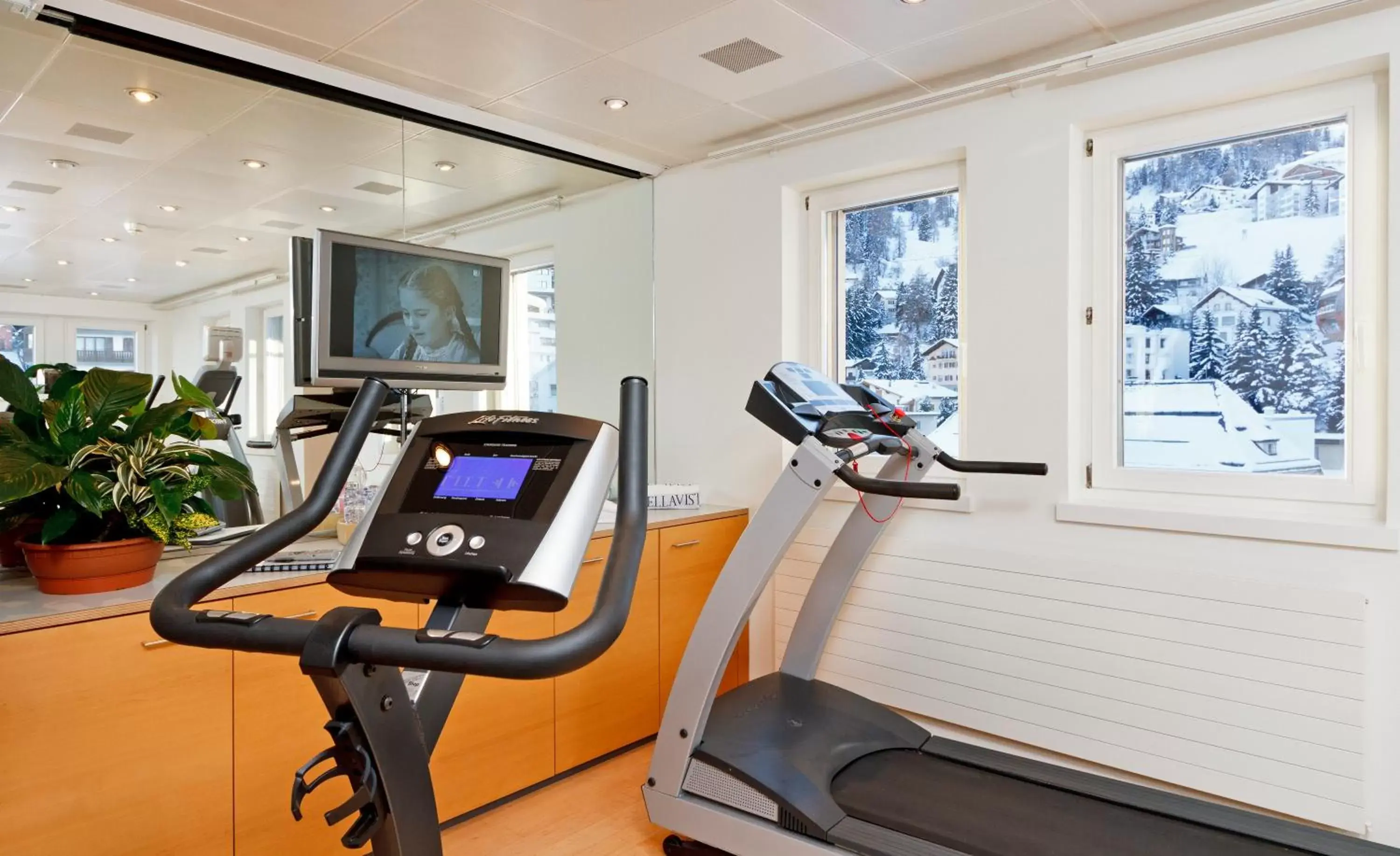 Fitness centre/facilities, Fitness Center/Facilities in Art Boutique Hotel Monopol