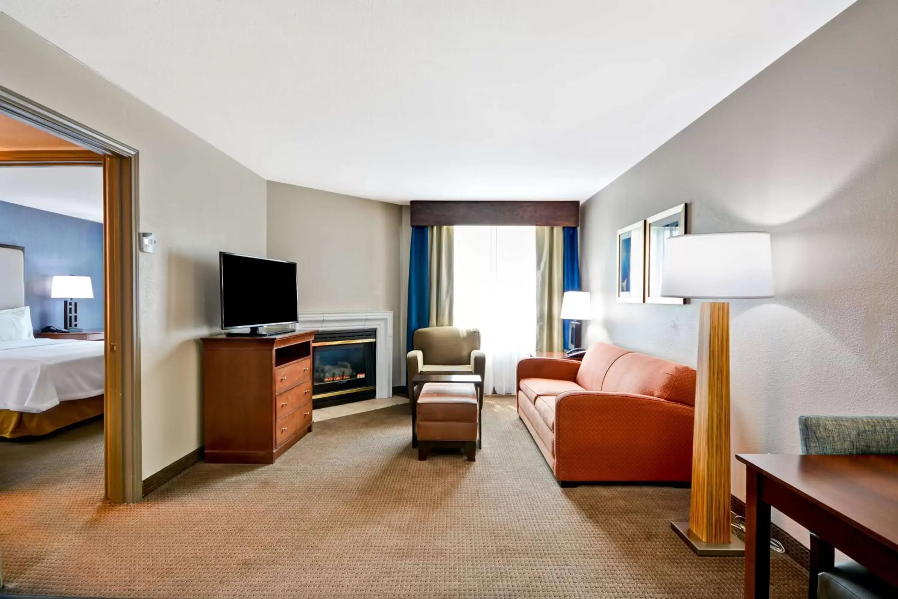Living room, TV/Entertainment Center in Homewood Suites by Hilton Dallas-Lewisville