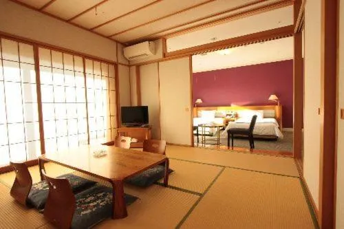 Day, Bed in Sendai Hills Hotel