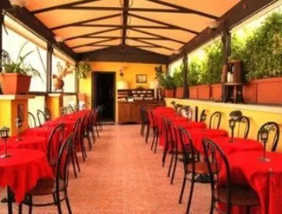 Restaurant/places to eat in Hotel Nardizzi Americana