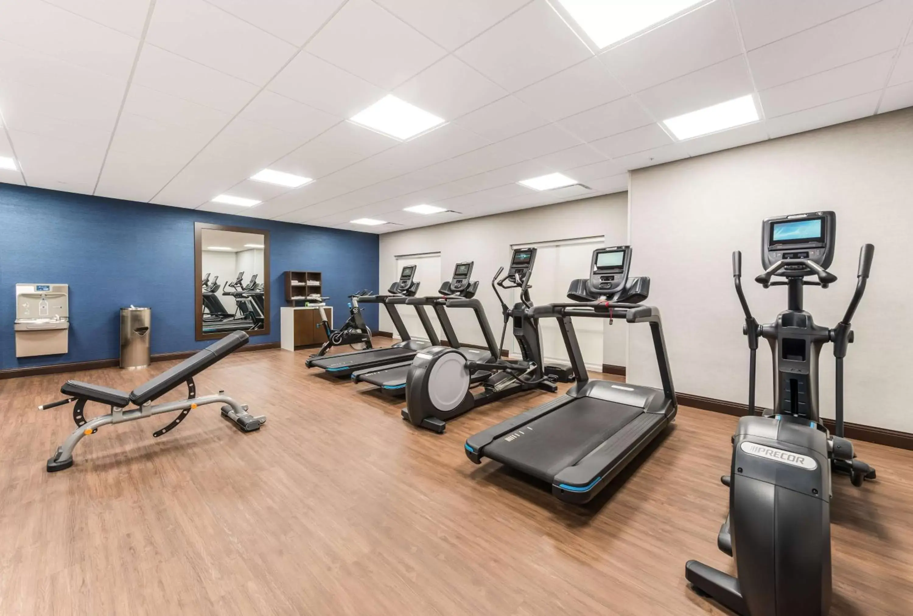 Fitness centre/facilities in Hampton Inn & Suites Benton Harbor, MI Fitness centre/facilities in Hampton Inn & Suites Benton Harbor, MI