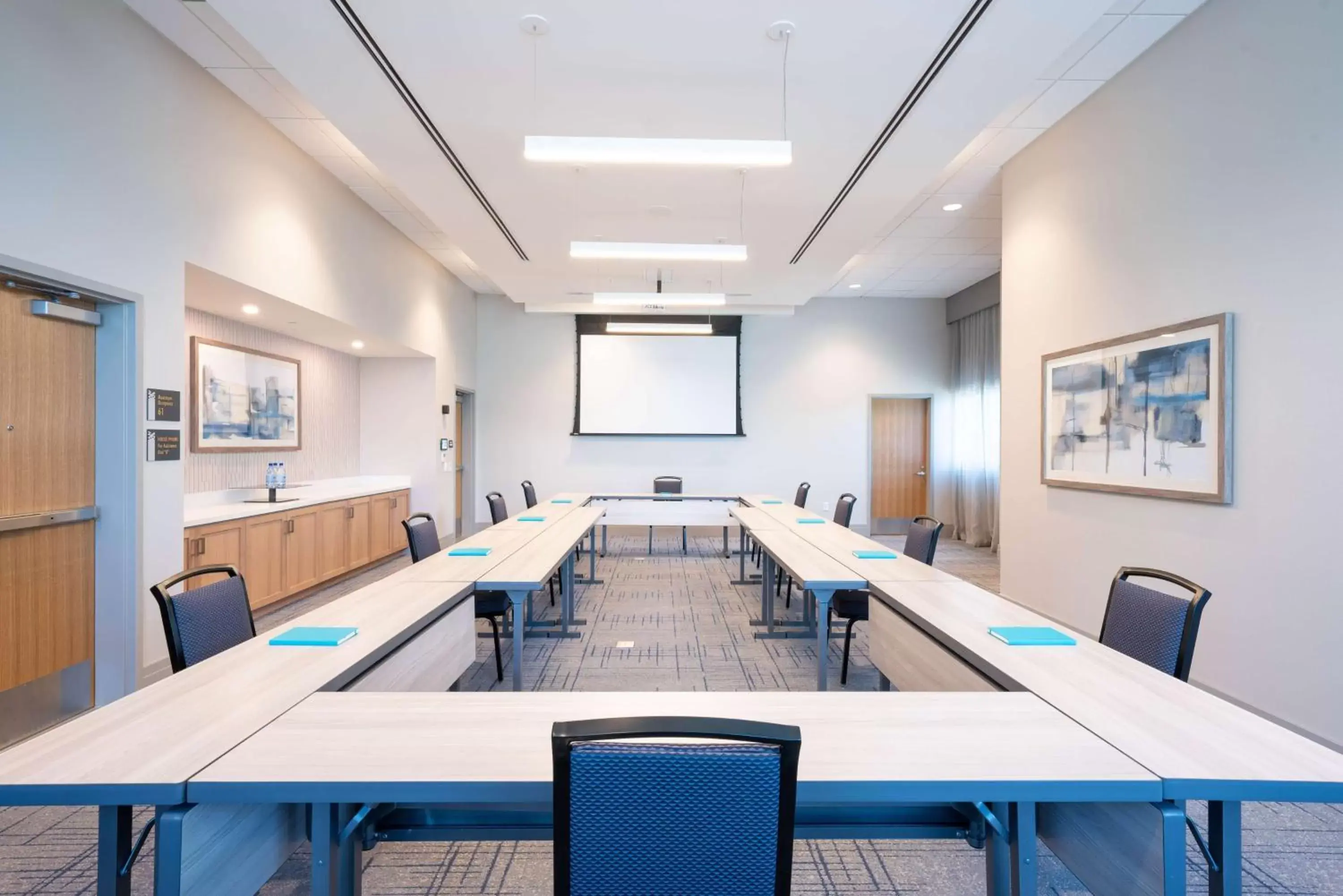 Meeting/conference room in Homewood Suites By Hilton Sunnyvale-Silicon Valley, Ca