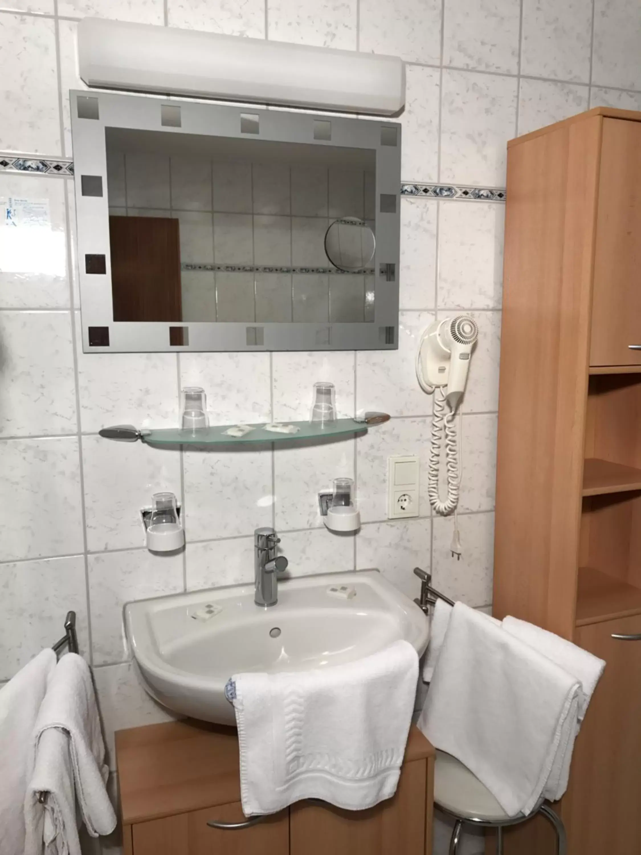 Bathroom in Hotel Rheinlust