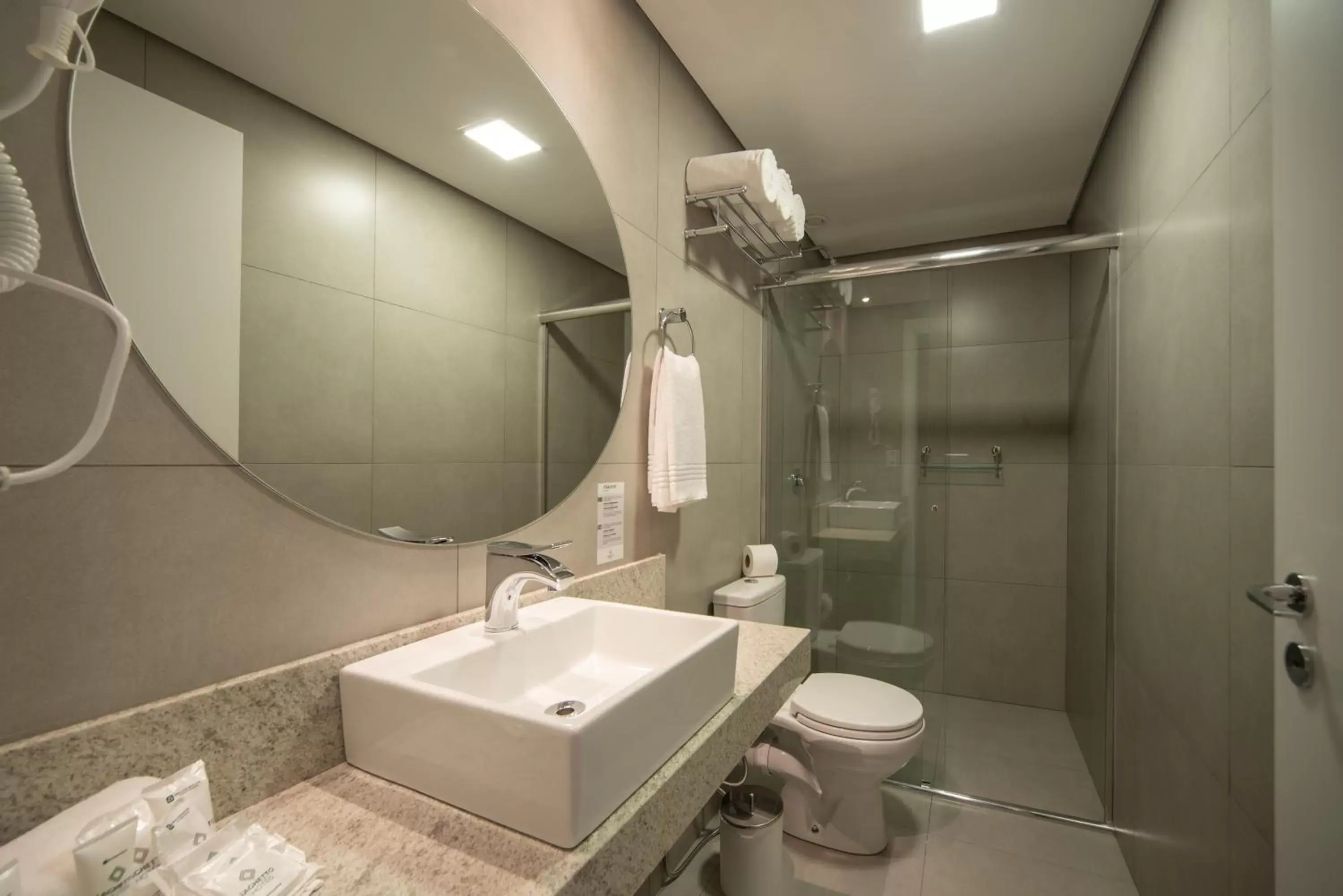 Bathroom in Hotel Laghetto Estação
