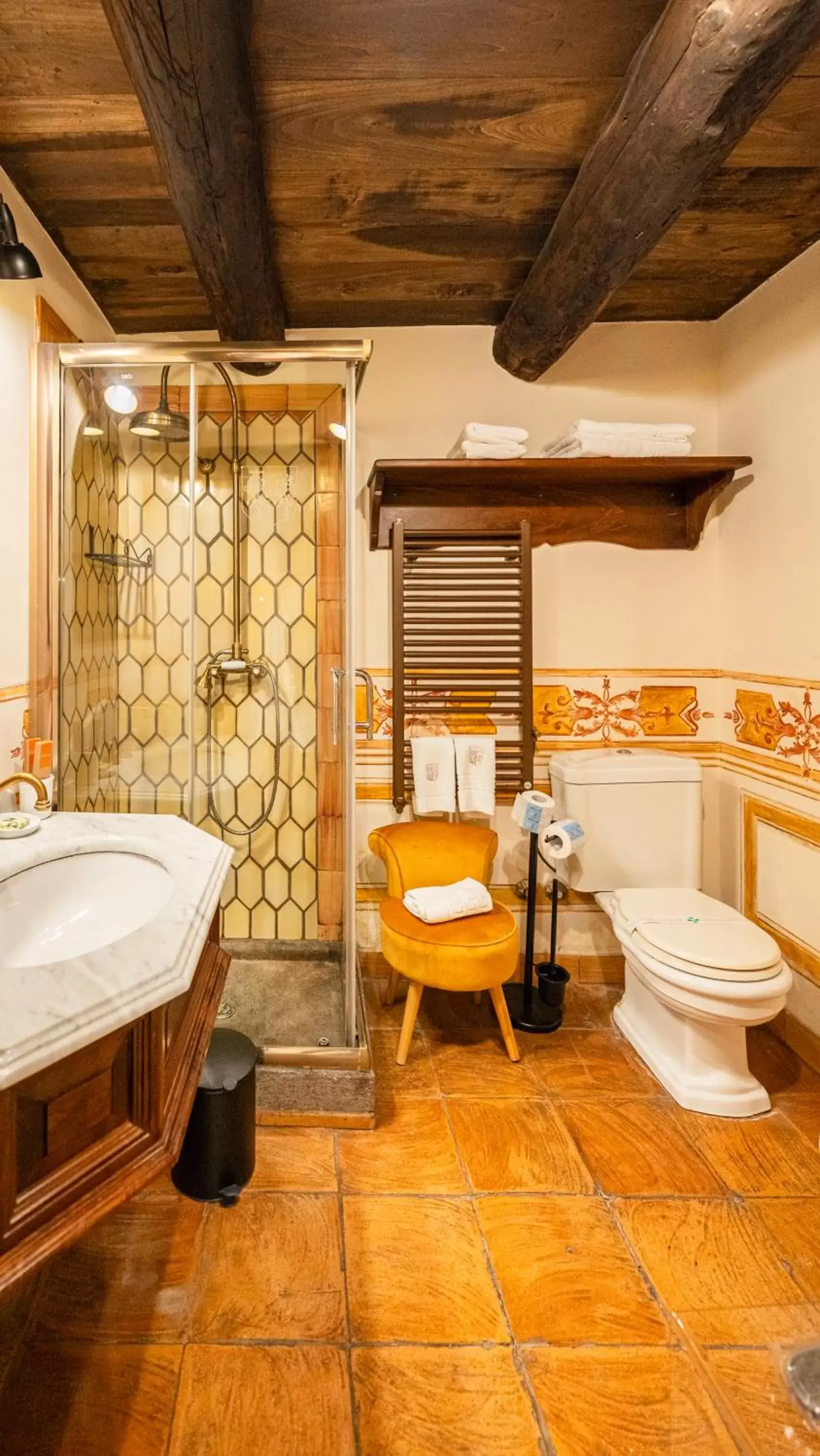 Bathroom in Castello di Limatola