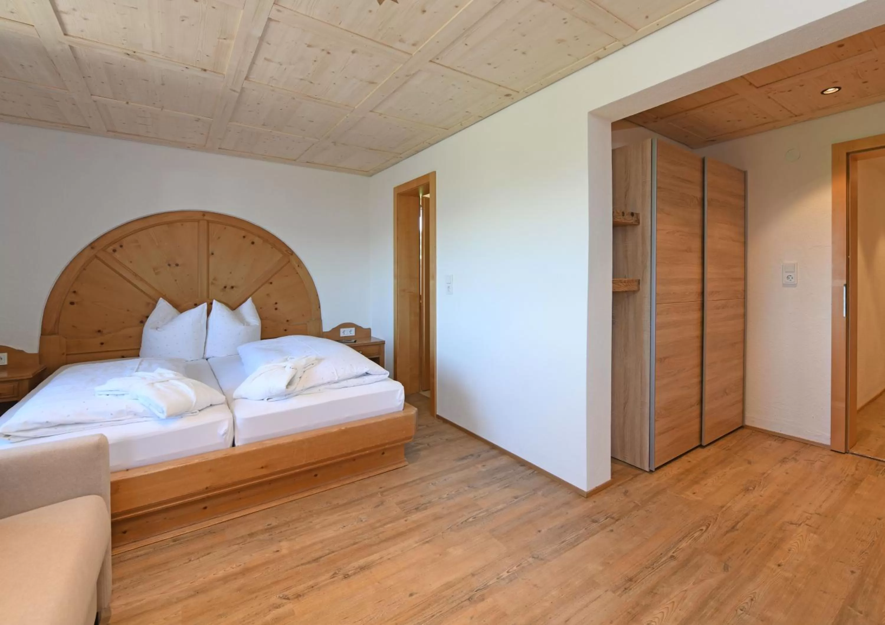 Bedroom, Bed in Hotel St Hubertus