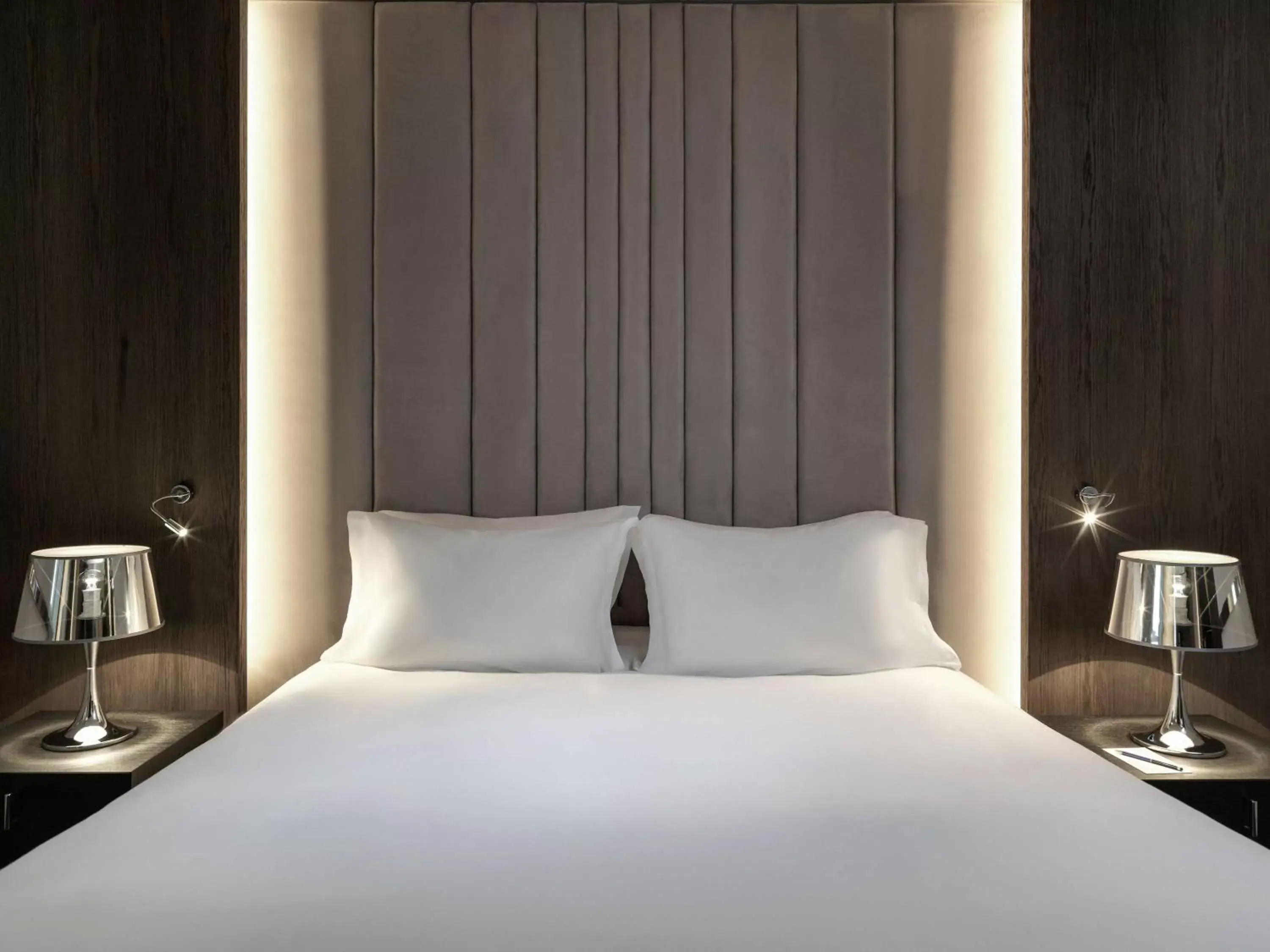 Bedroom, Bed in Sofitel Athens Airport