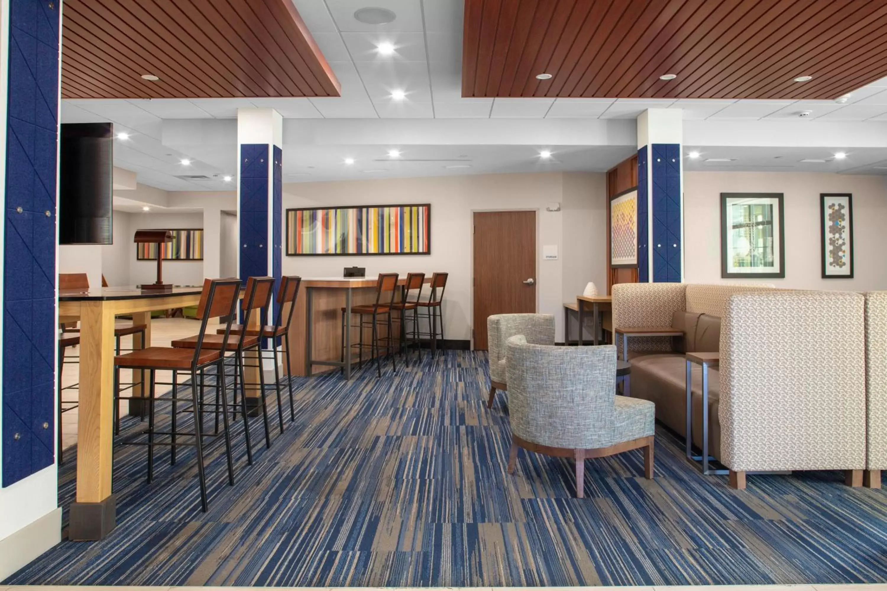 Property building in Holiday Inn Express - Wells-Ogunquit-Kennebunk, an IHG Hotel