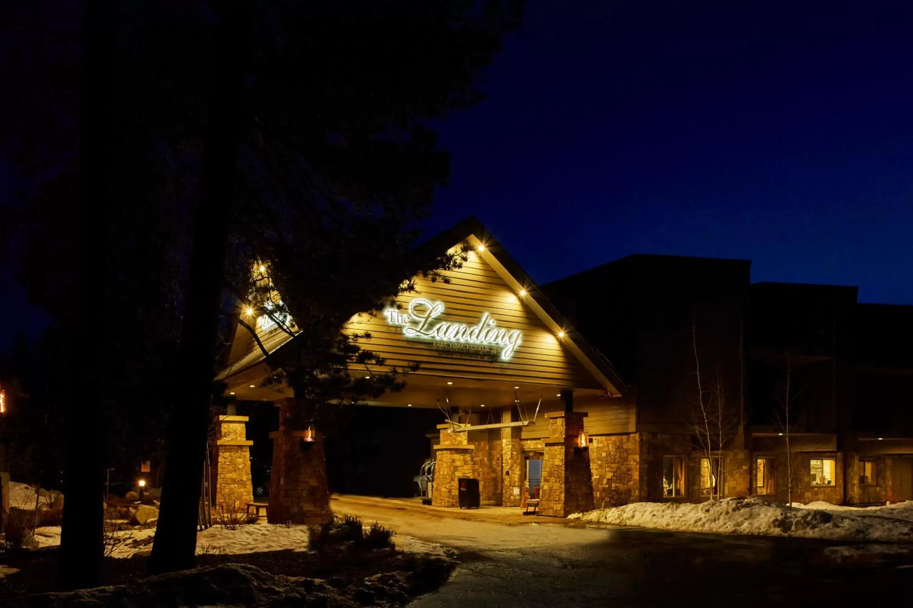 Facade/entrance in The Landing Resort and Spa Facade/entrance in The Landing Resort and Spa