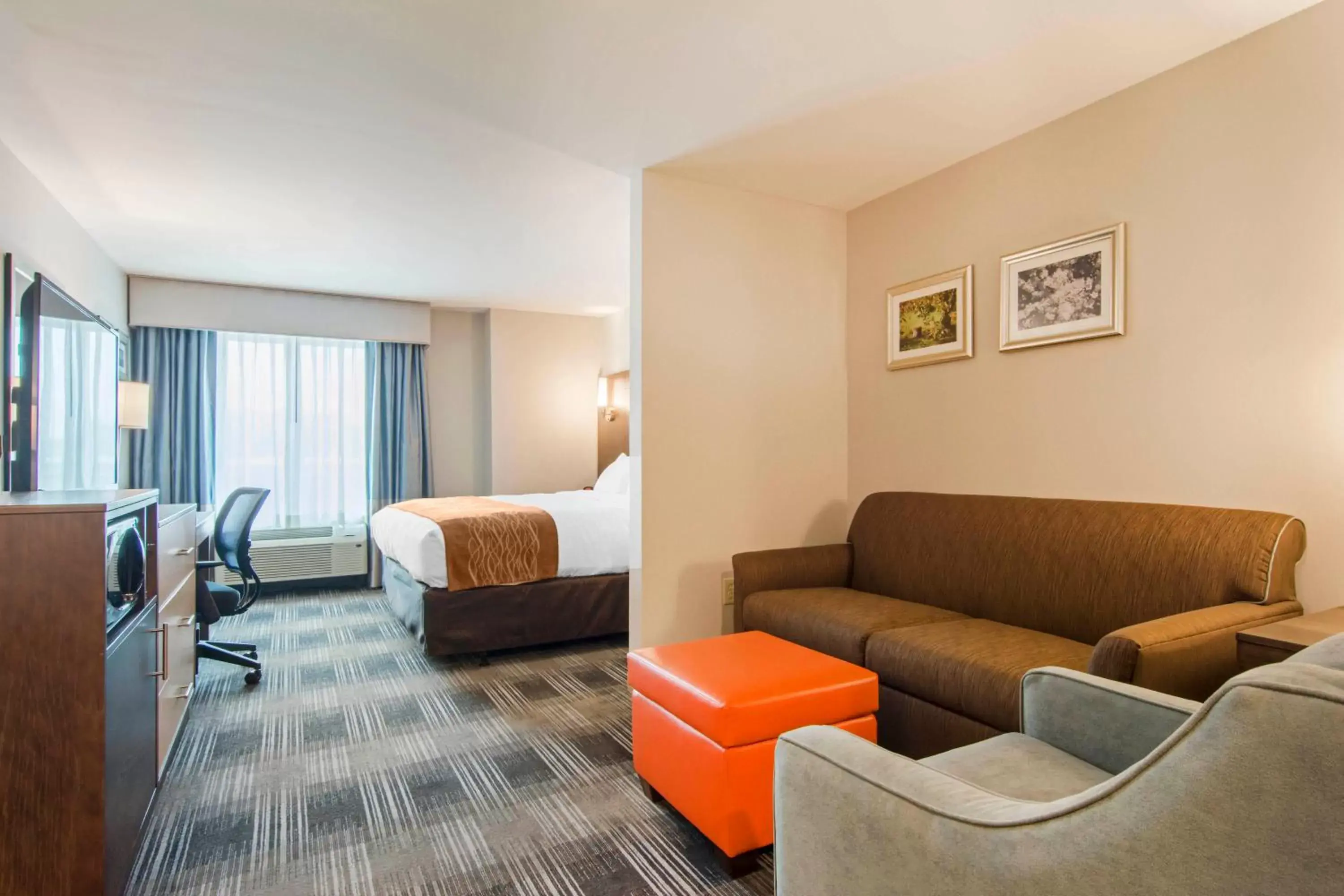 Seating Area in Comfort Inn & Suites East Ellijay