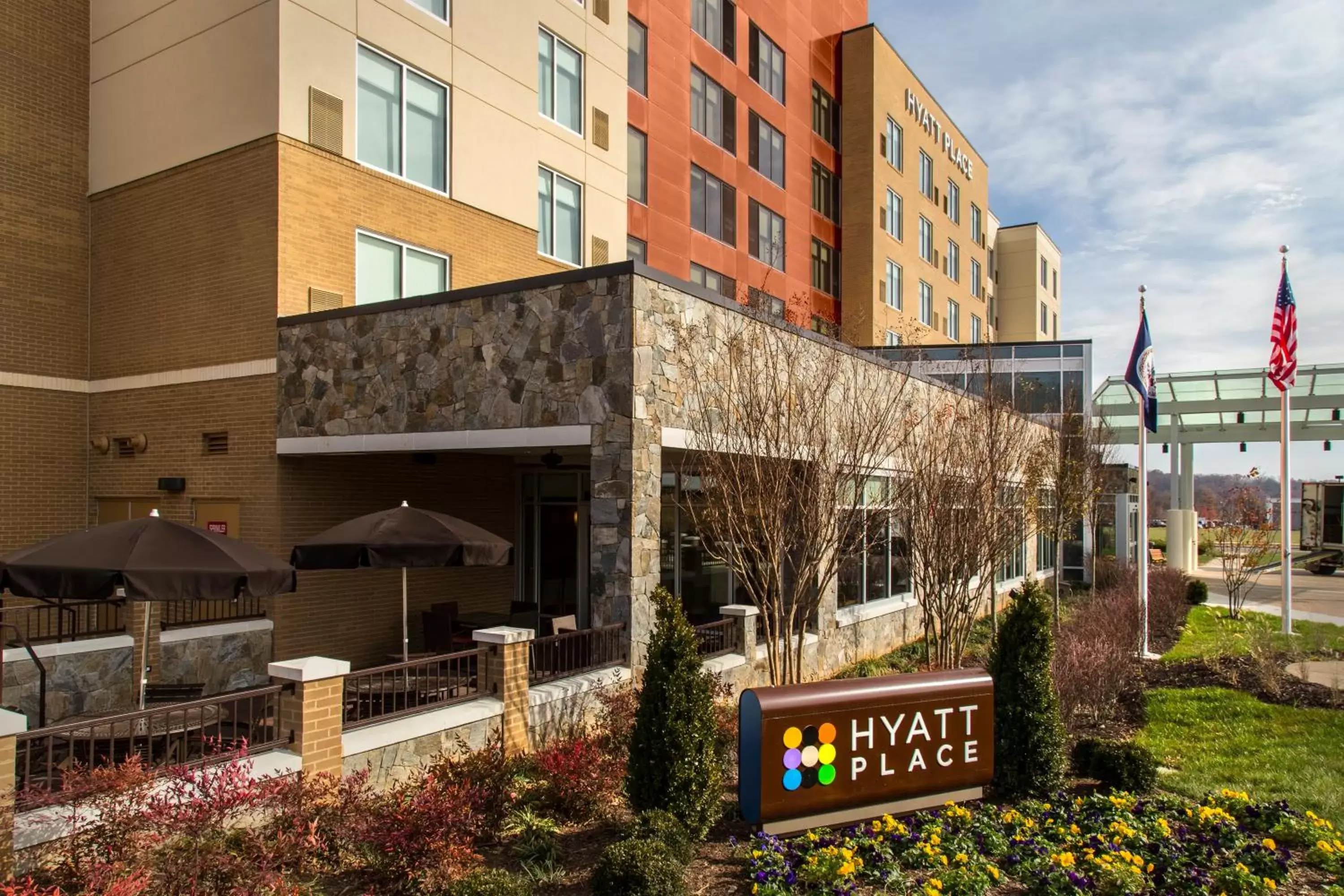 Patio, Property Building in Hyatt Place Charlottesville