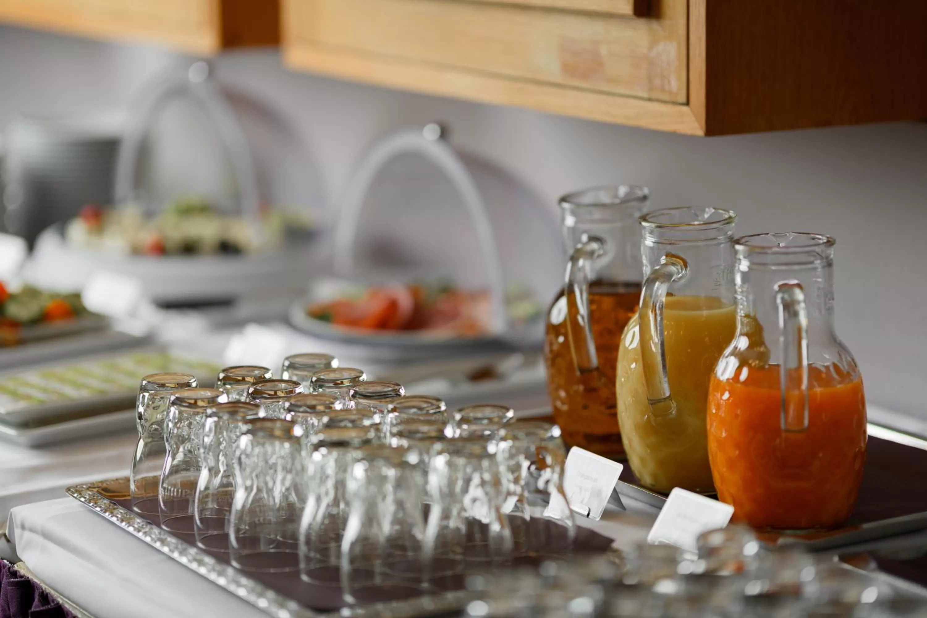 Food and drinks in Hotel Bleibtreu Berlin by Golden Tulip