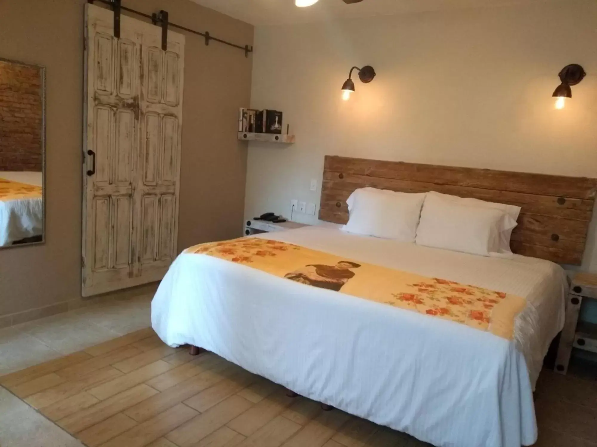 King Room in Casa Naré Adults Only King Room in Casa Naré Adults Only