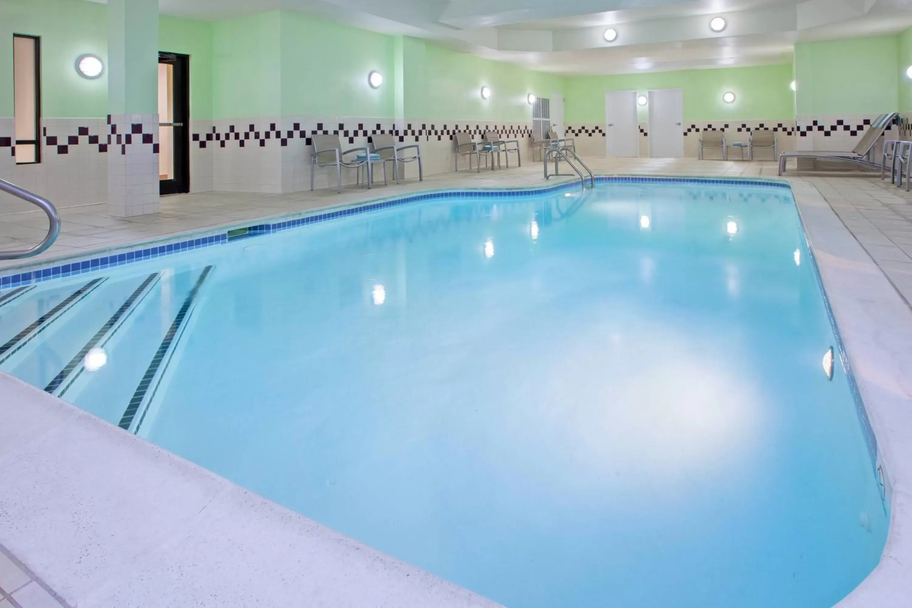 Swimming Pool in SpringHill Suites Louisville Hurstbourne/North