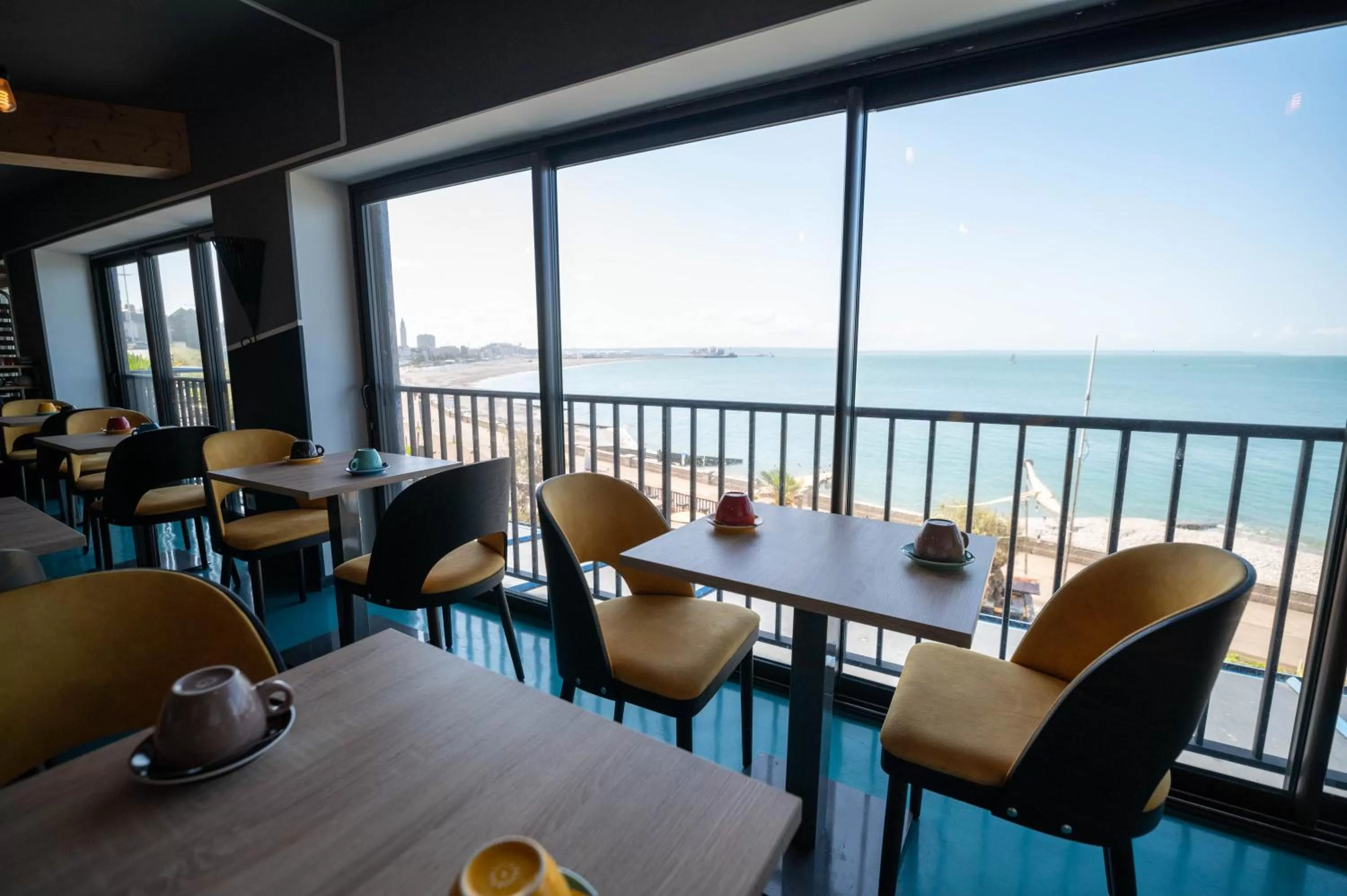 Sea view in LOGIS HOTEL - La Petite Rade