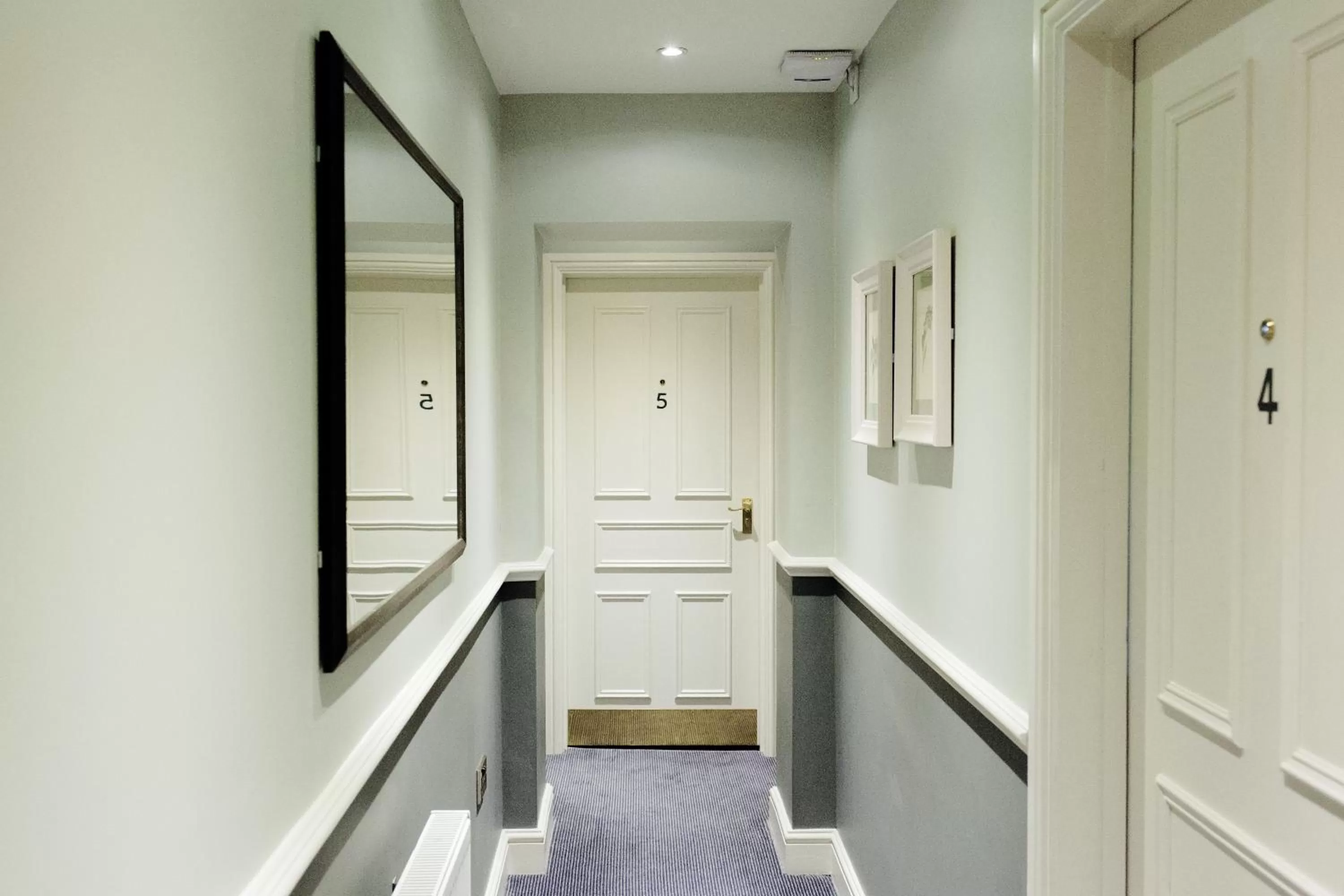 Decorative detail in Tulse Hill Hotel