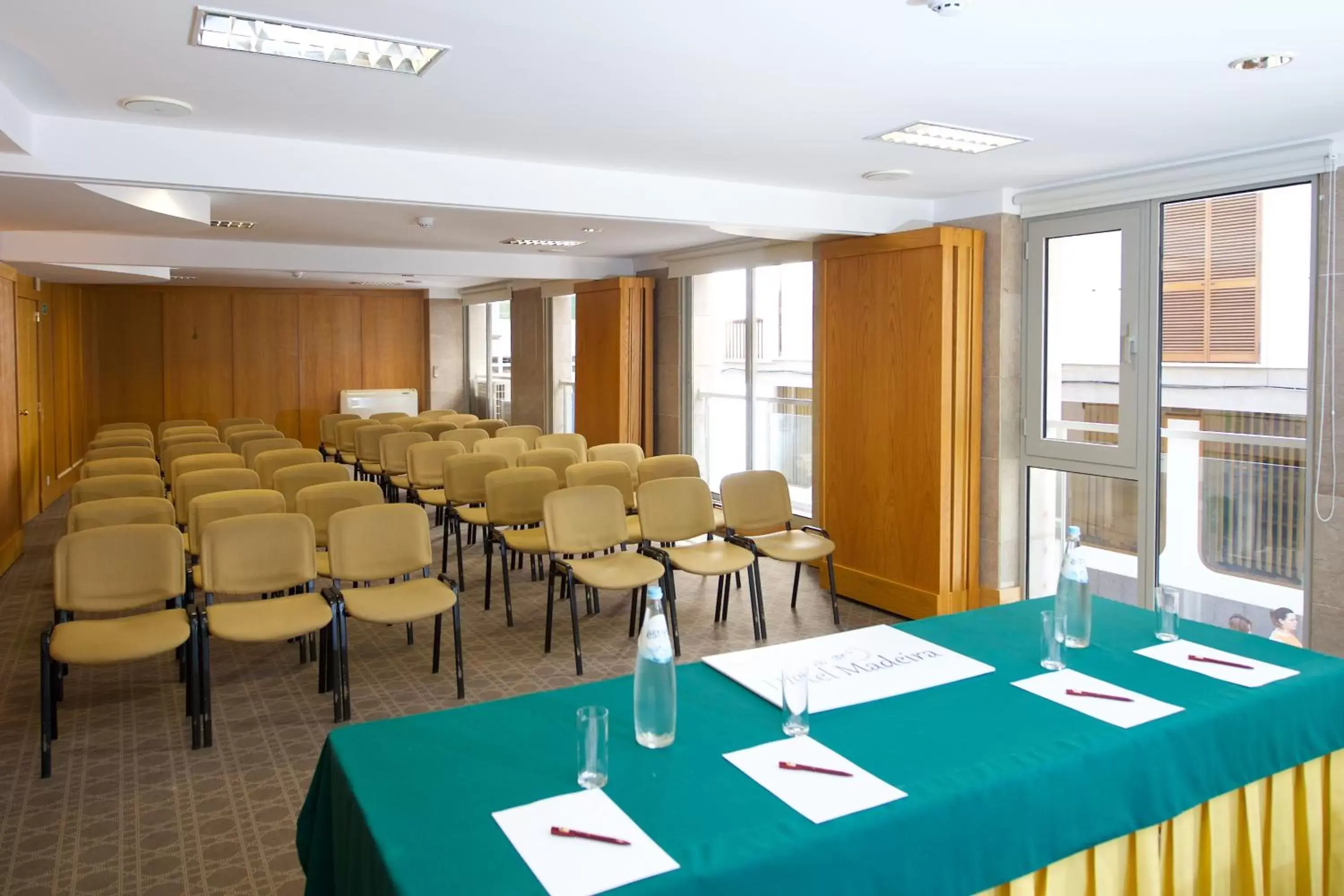 Business facilities, Business Area/Conference Room in Hotel Madeira