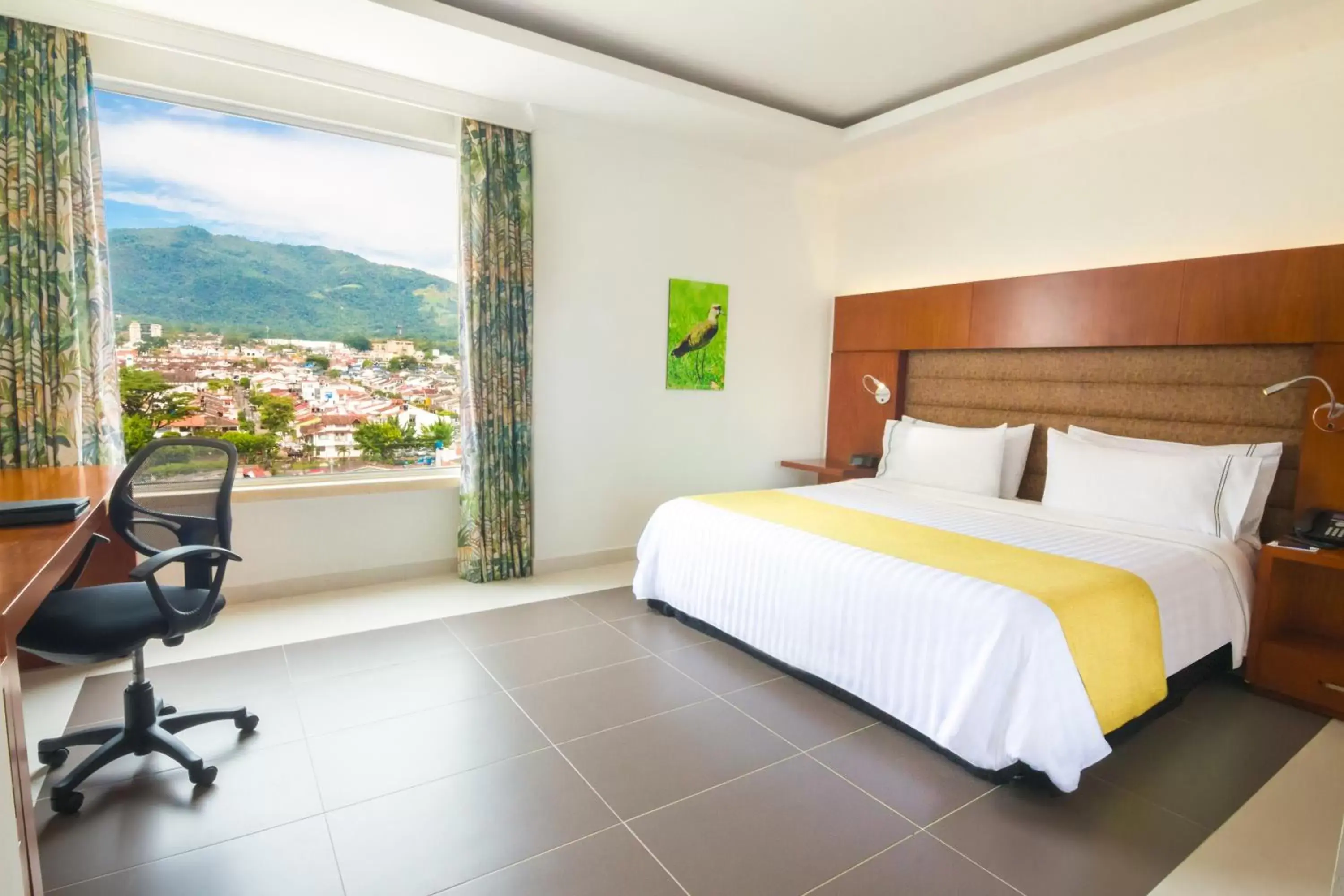 Bed, Mountain View in GHL Hotel Grand Villavicencio