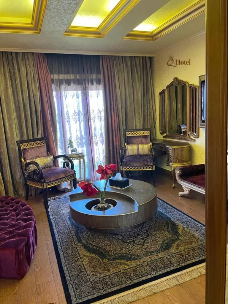 Seating area in Q Hotel