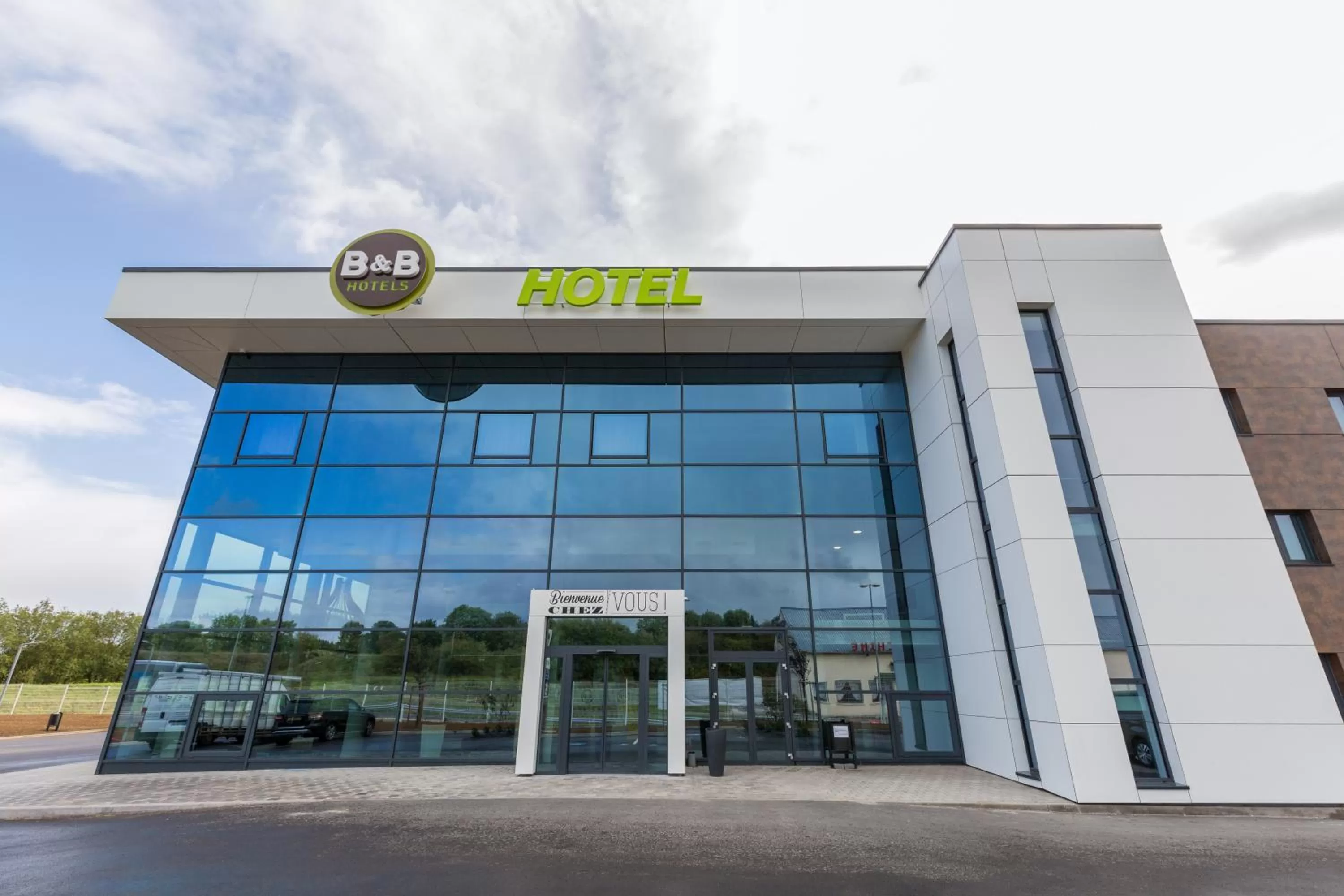 Property building in B&B HOTEL Longwy Porte du Luxembourg