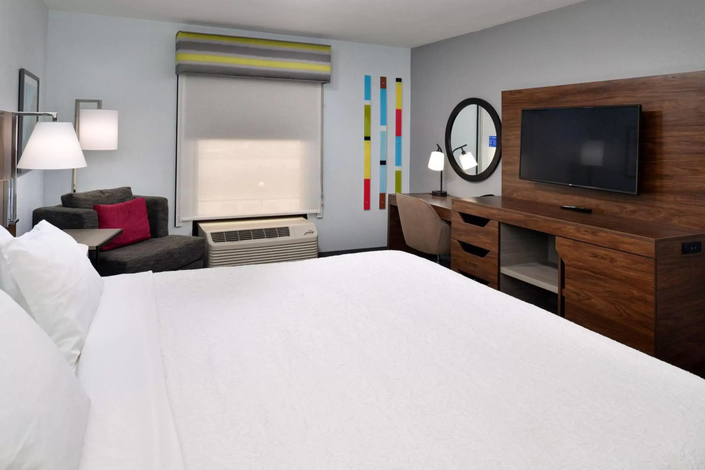 Bedroom, Bed in Hampton Inn by HIlton Panama City Beach