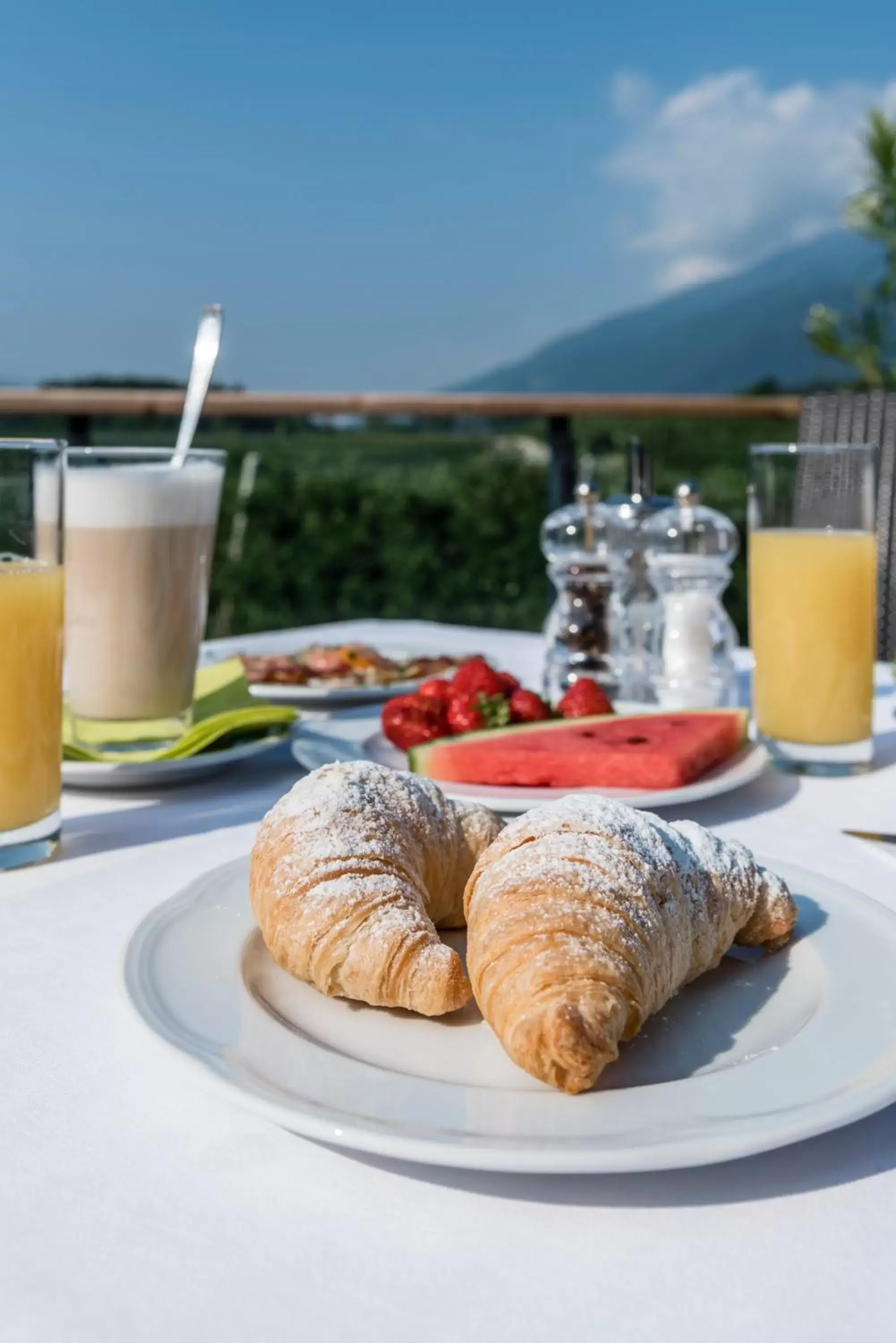 Buffet breakfast, Breakfast in Hotel Jonathan