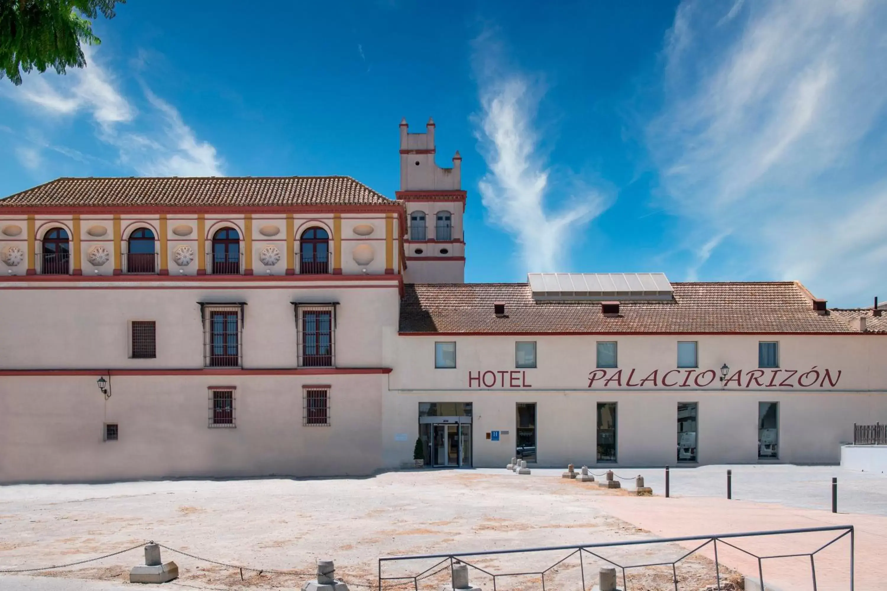 Property Building in Hotel Palacio Marqués de Arizón