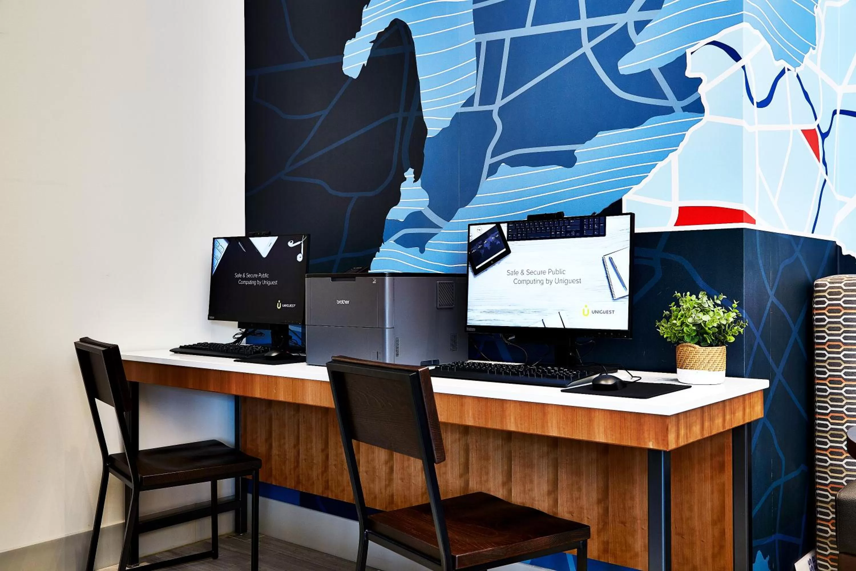 Business facilities in Holiday Inn Express - NYC Brooklyn - Sunset Park by IHG