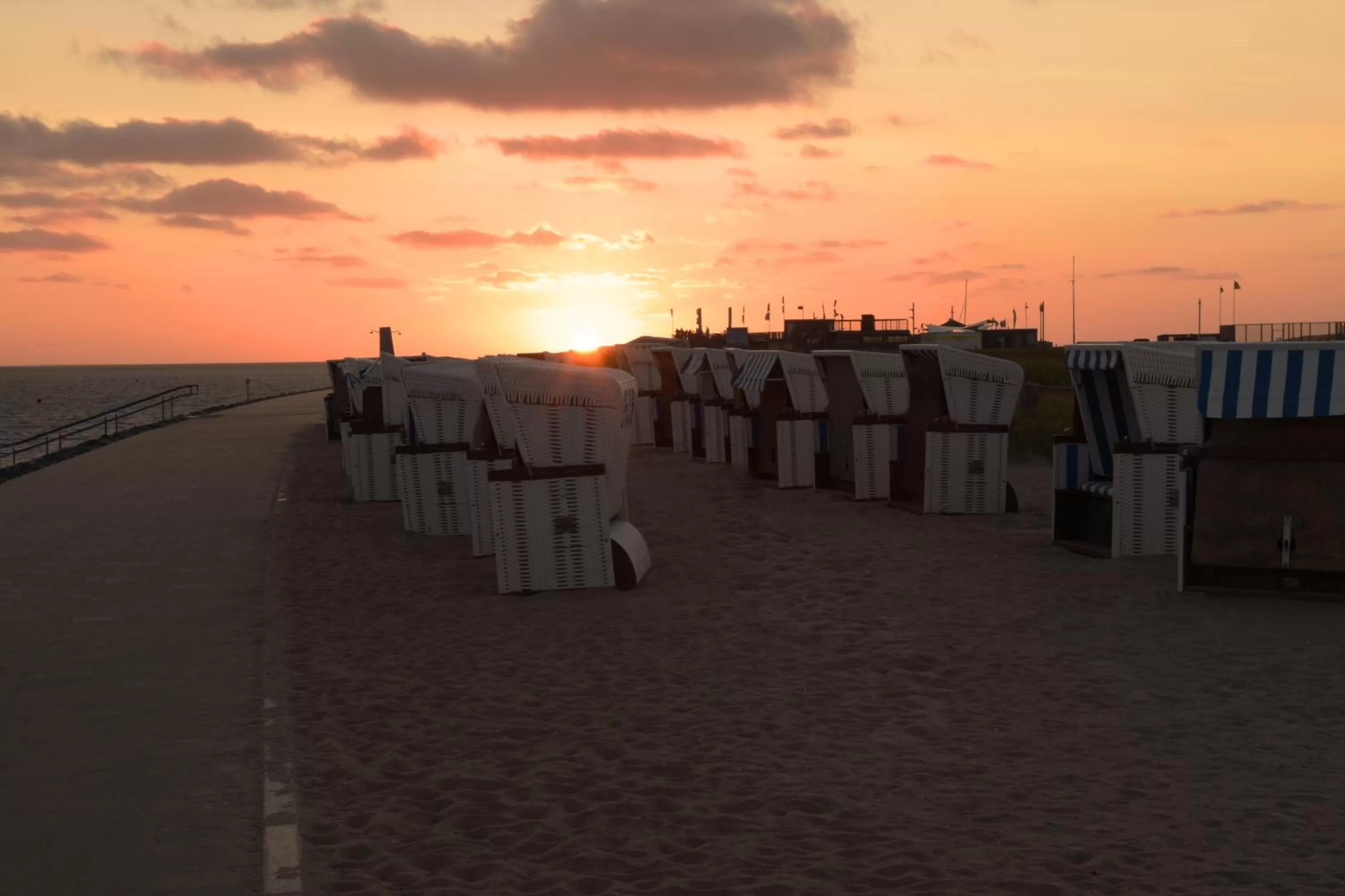 Beach in Hotel garni Seeluft Büsum